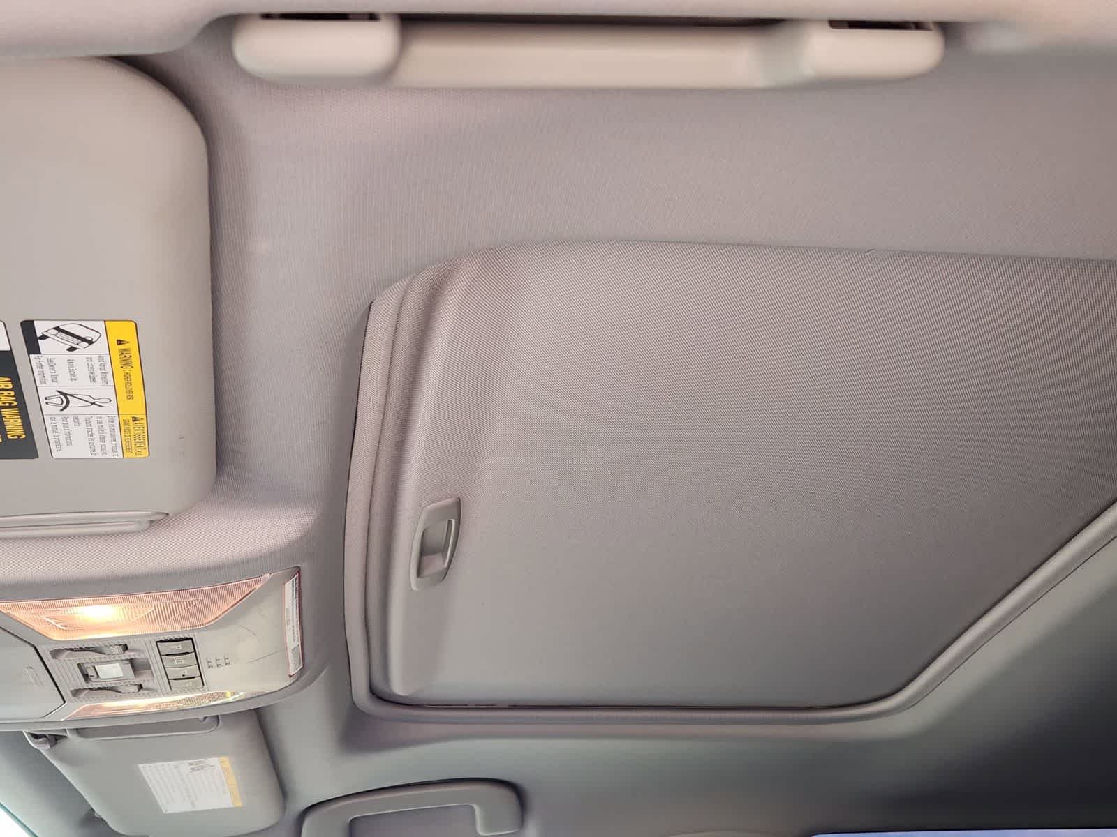 Thumbnail: 2019 Toyota RAV4 - 23