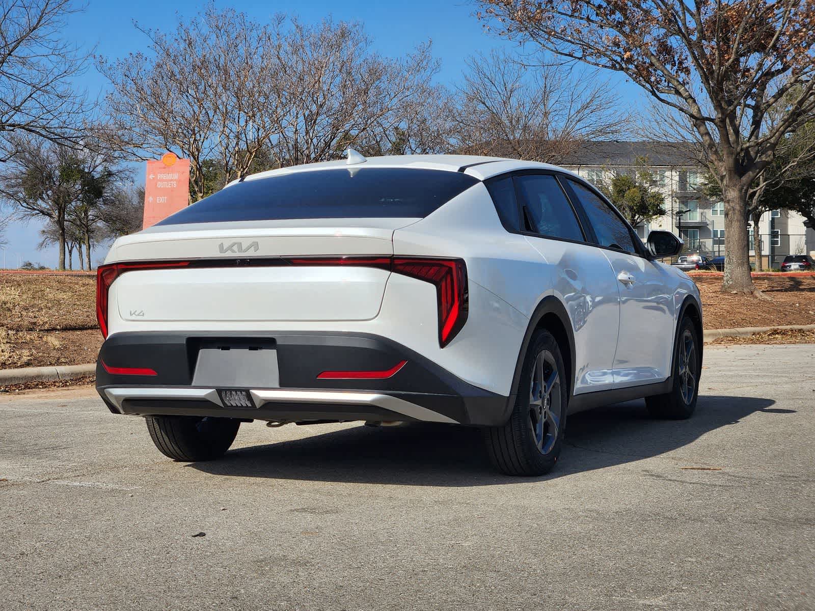 Thumbnail: 2026 Kia K4 - 4