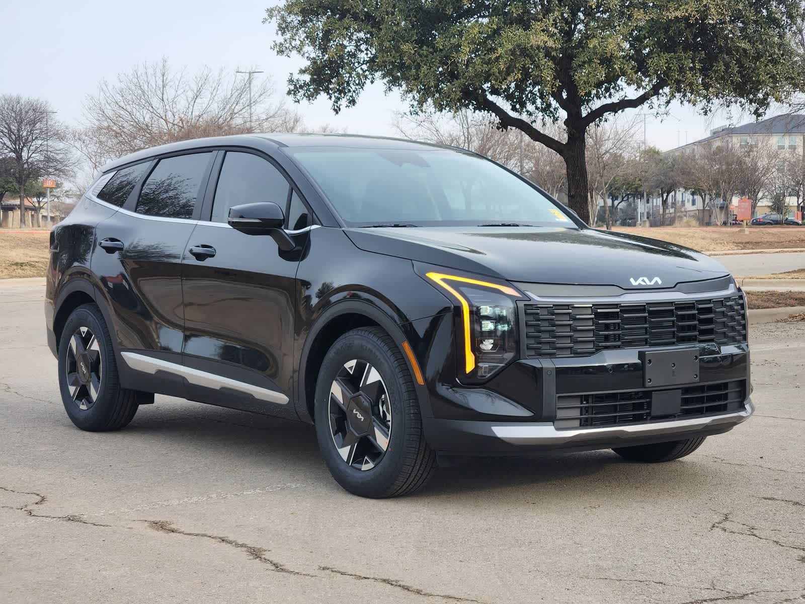 Thumbnail: 2026 Kia Sportage - 3