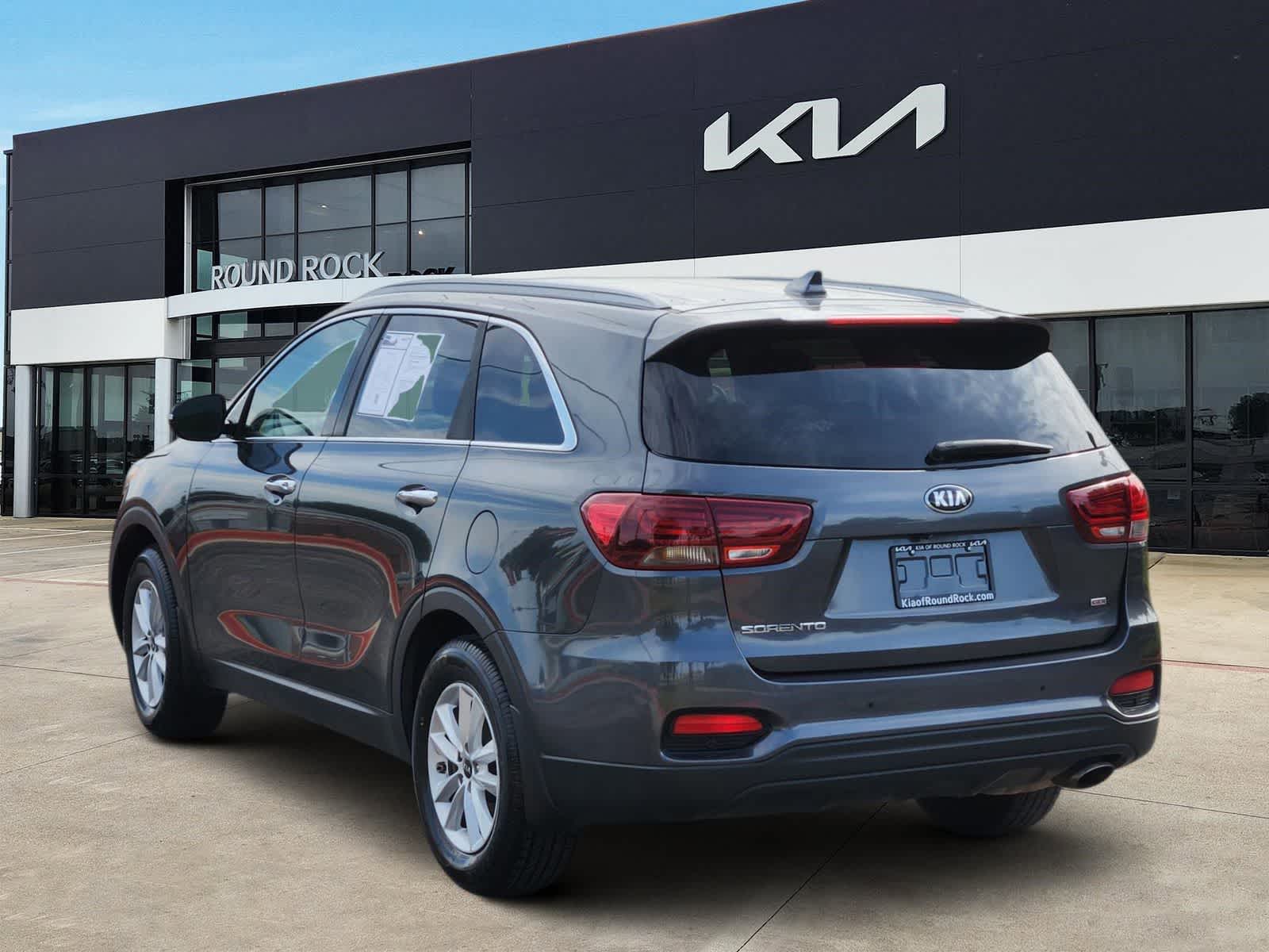 Thumbnail: 2019 Kia Sorento - 5