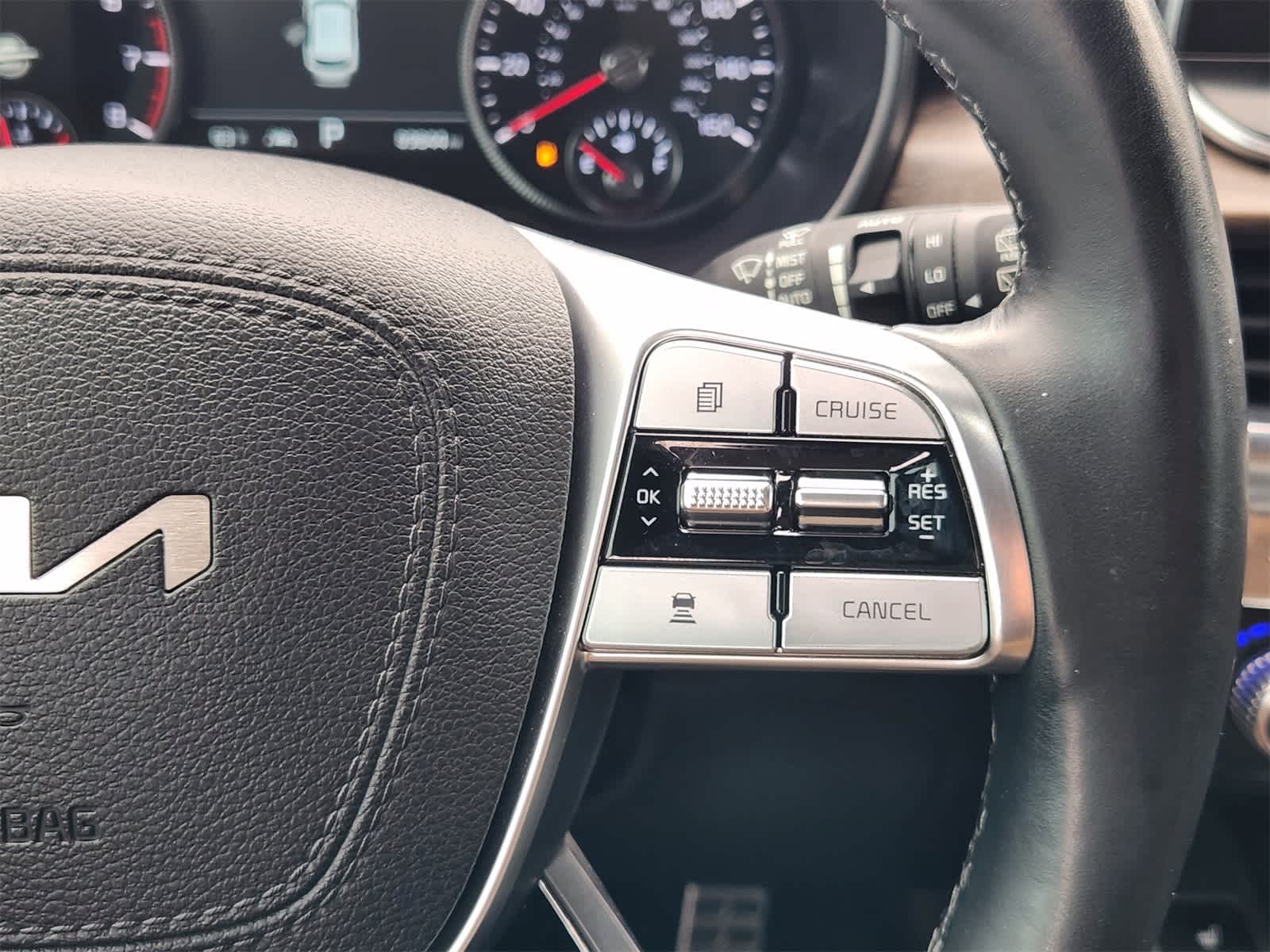 Thumbnail: 2022 Kia Telluride - 28