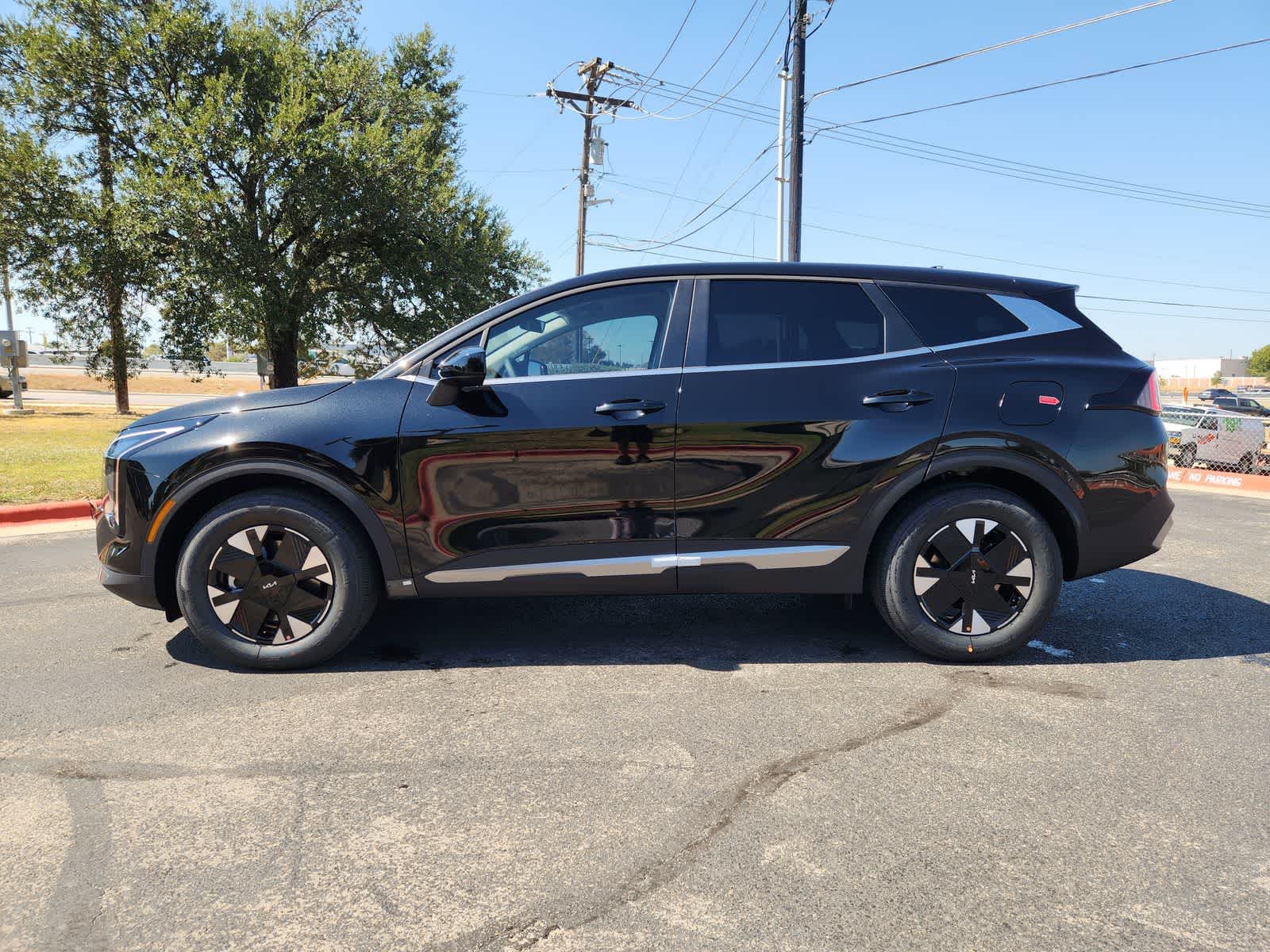 Thumbnail: 2026 Kia Sportage - 4