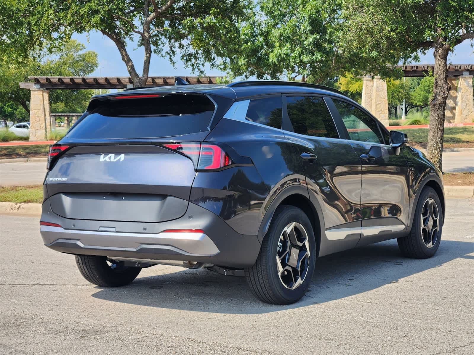 2026 Kia Sportage EX photo 3