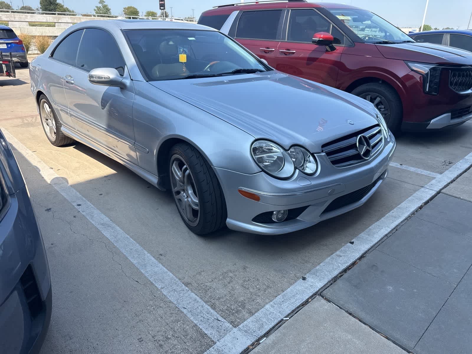 Thumbnail: 2009 Mercedes-Benz CLK - 3