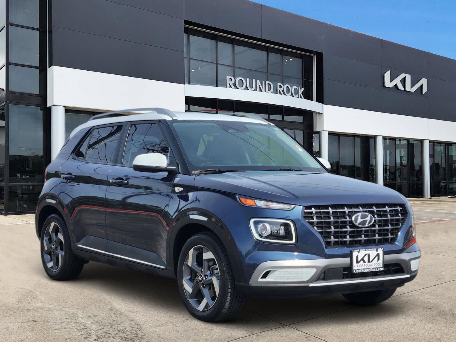 Thumbnail: 2025 Hyundai Venue - 3