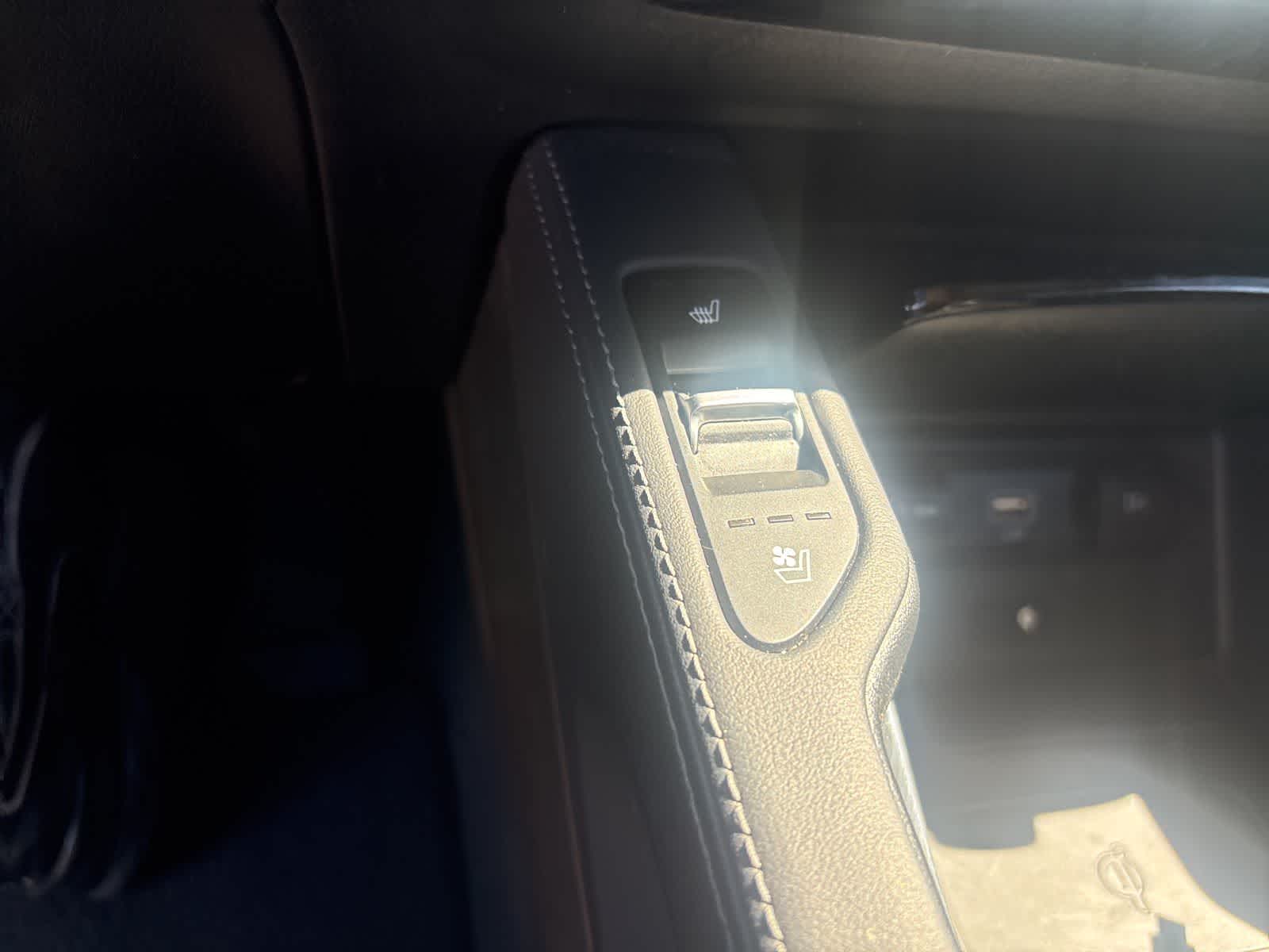 Thumbnail: 2021 Kia Telluride - 7