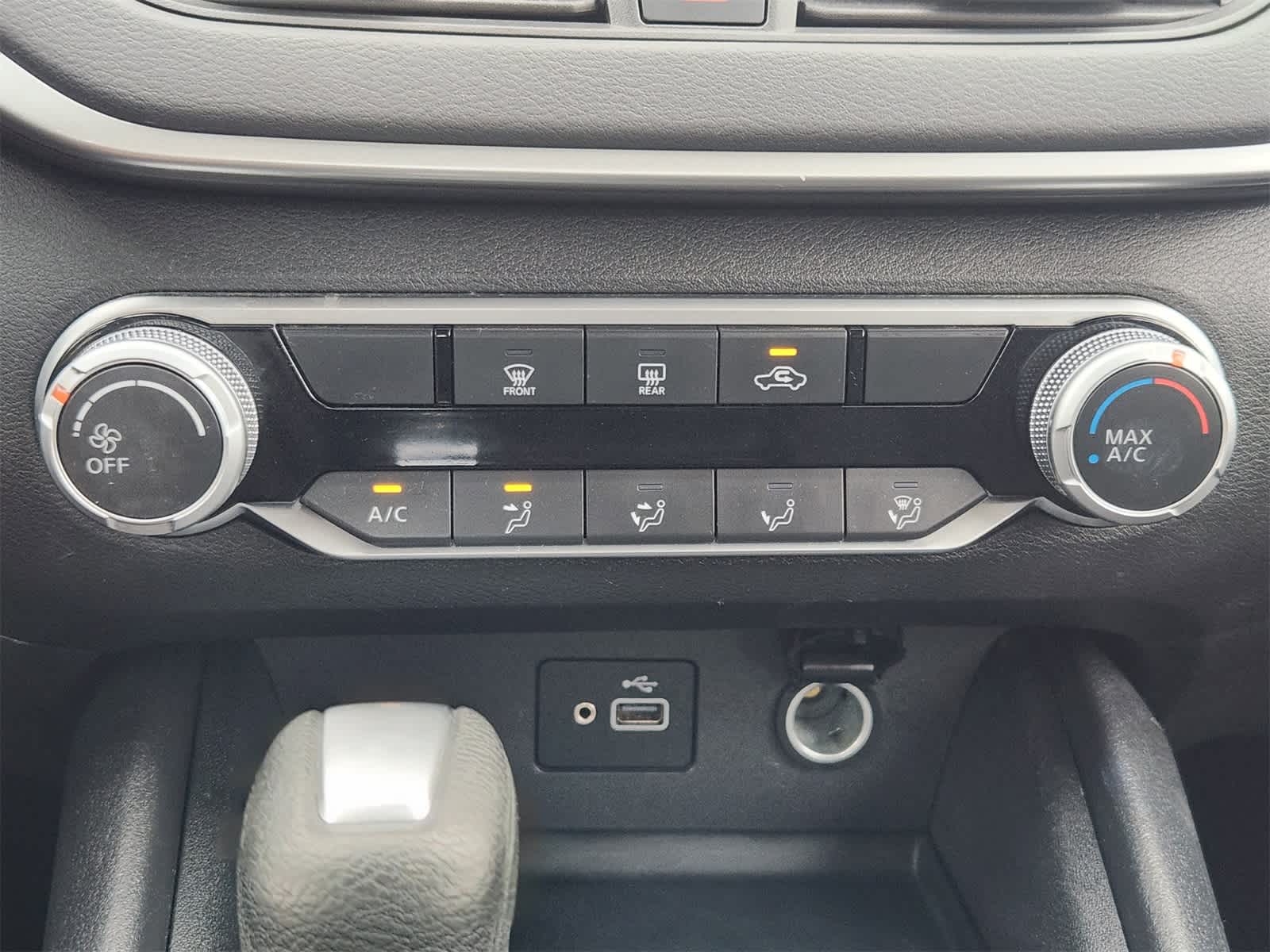 Thumbnail: 2023 Nissan Altima - 19