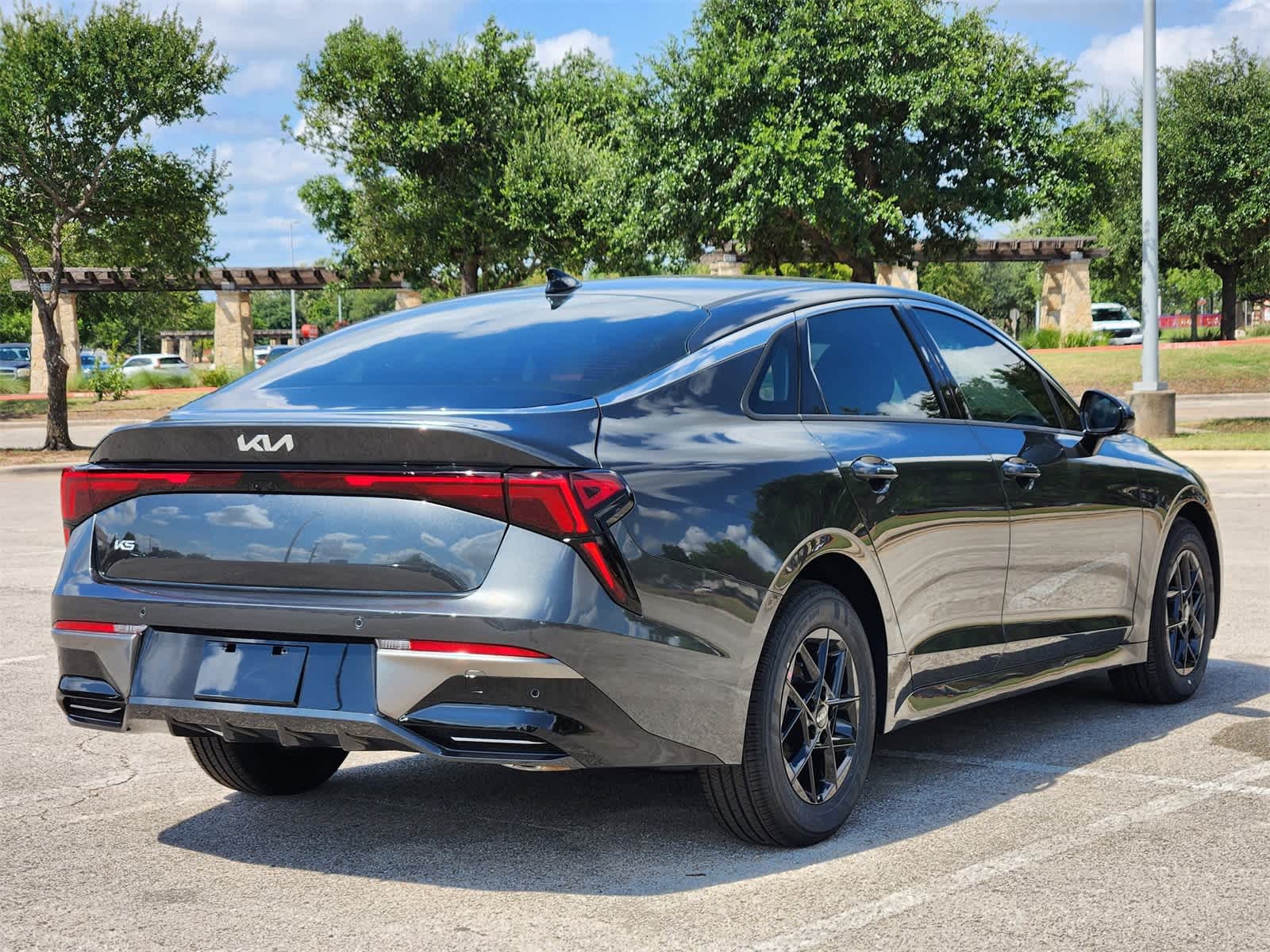 Thumbnail: 2026 Kia K5 - 4