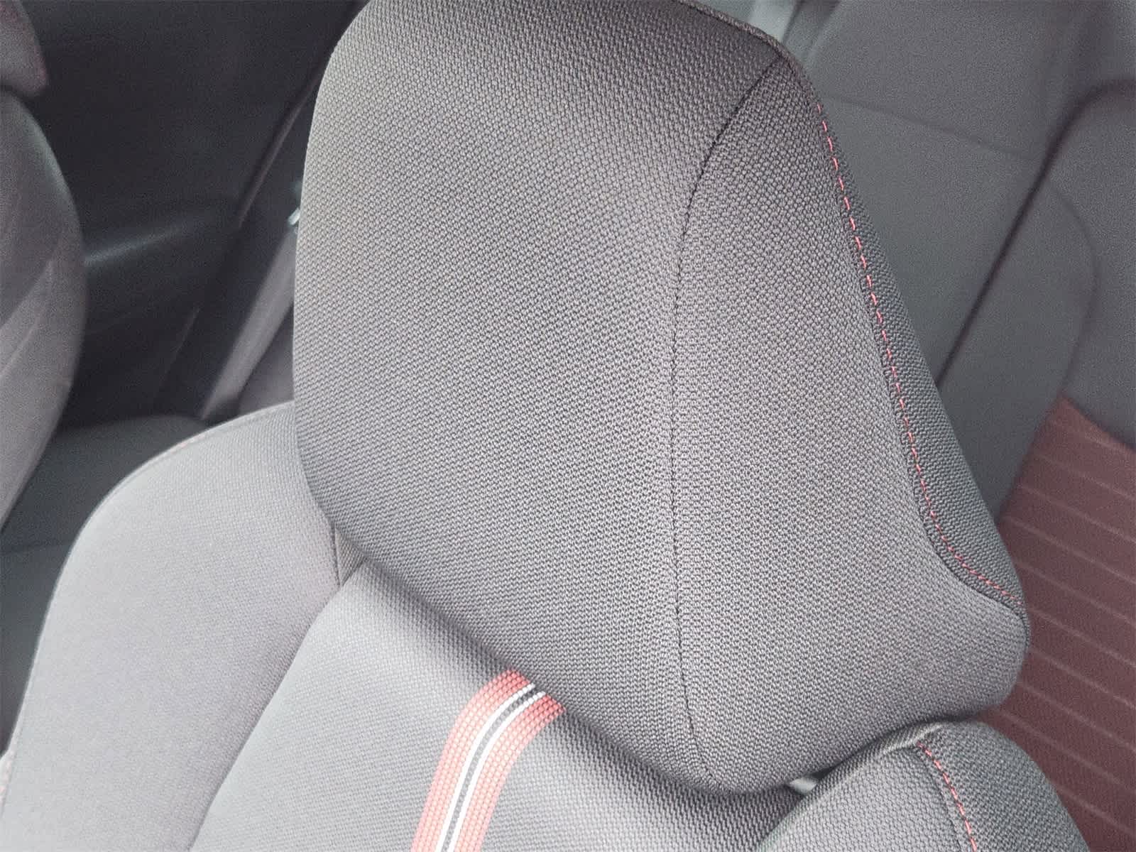 Thumbnail: 2025 Toyota Corolla Cross - 15