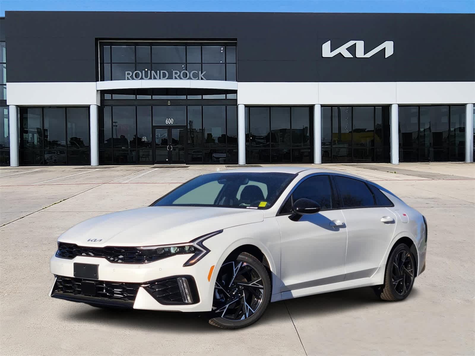 Thumbnail: 2026 Kia K5 - 1