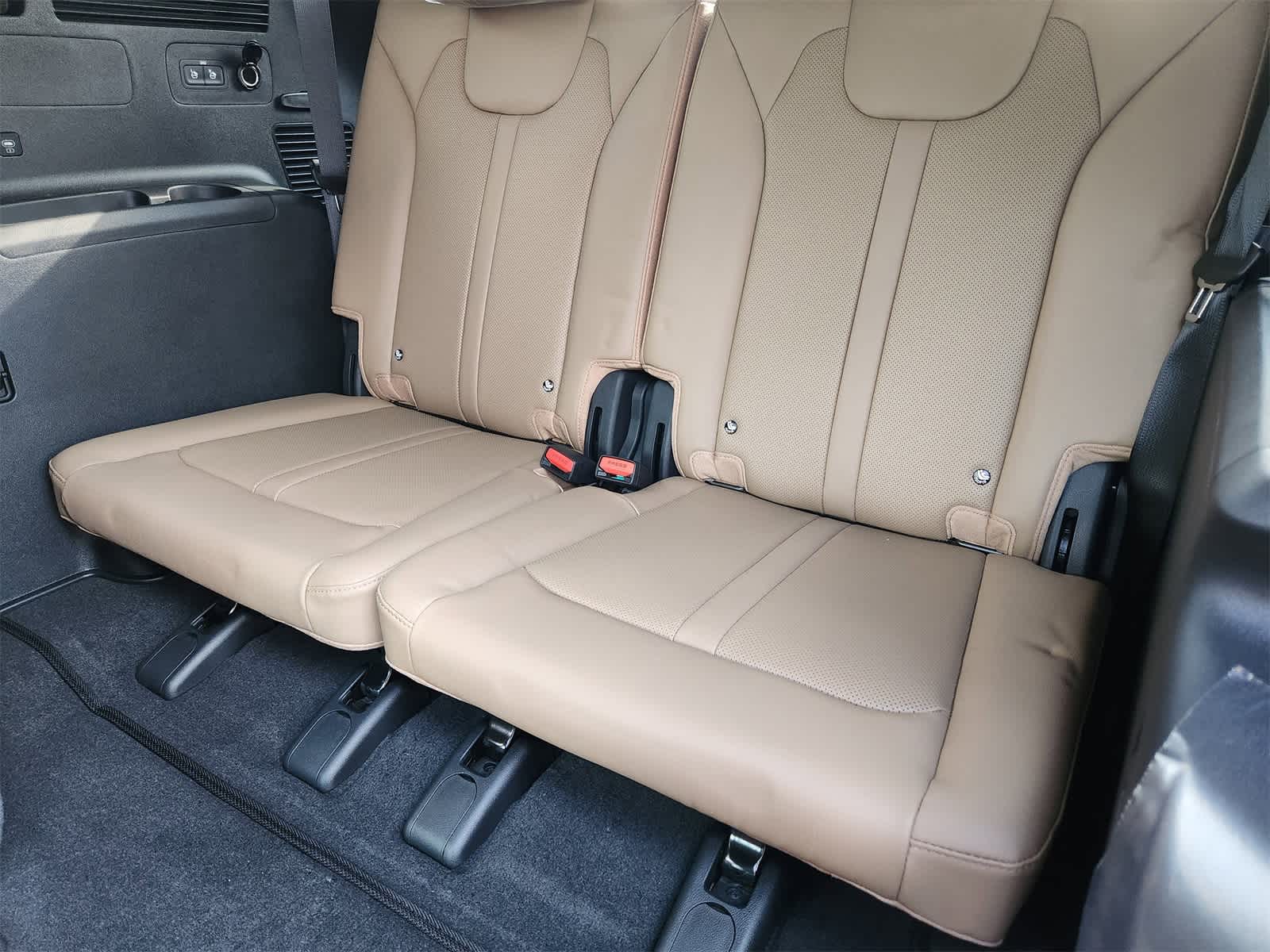 Thumbnail: 2026 Kia Sorento - 28