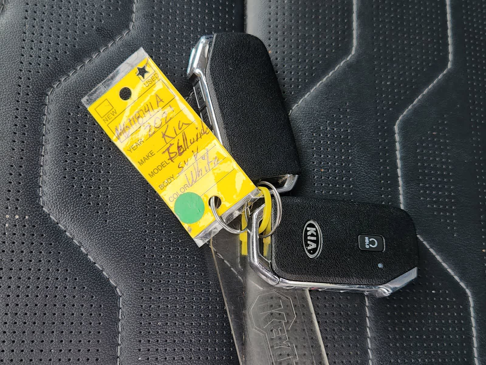 Thumbnail: 2021 Kia Telluride - 36