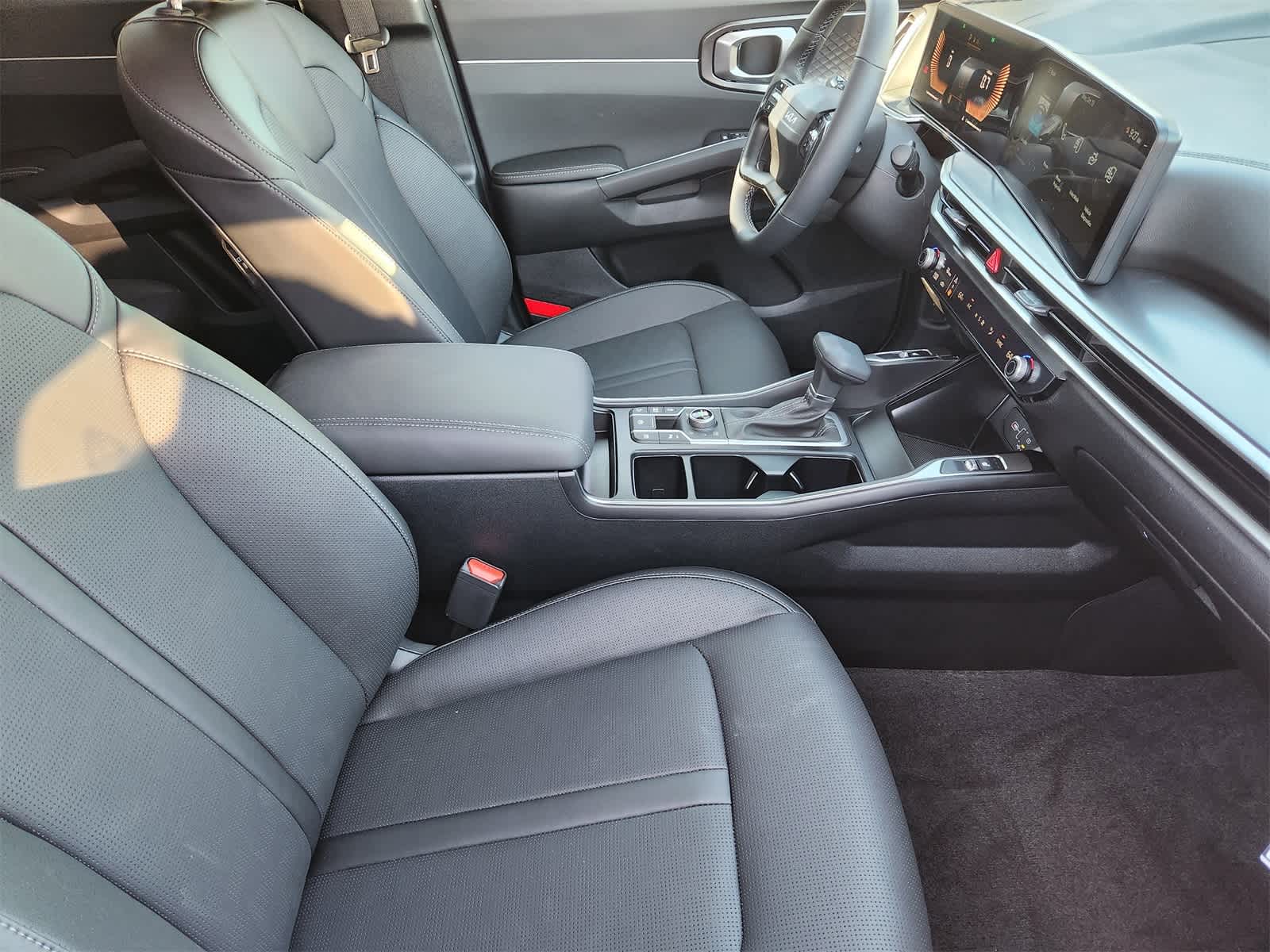 Thumbnail: 2026 Kia Sorento - 12