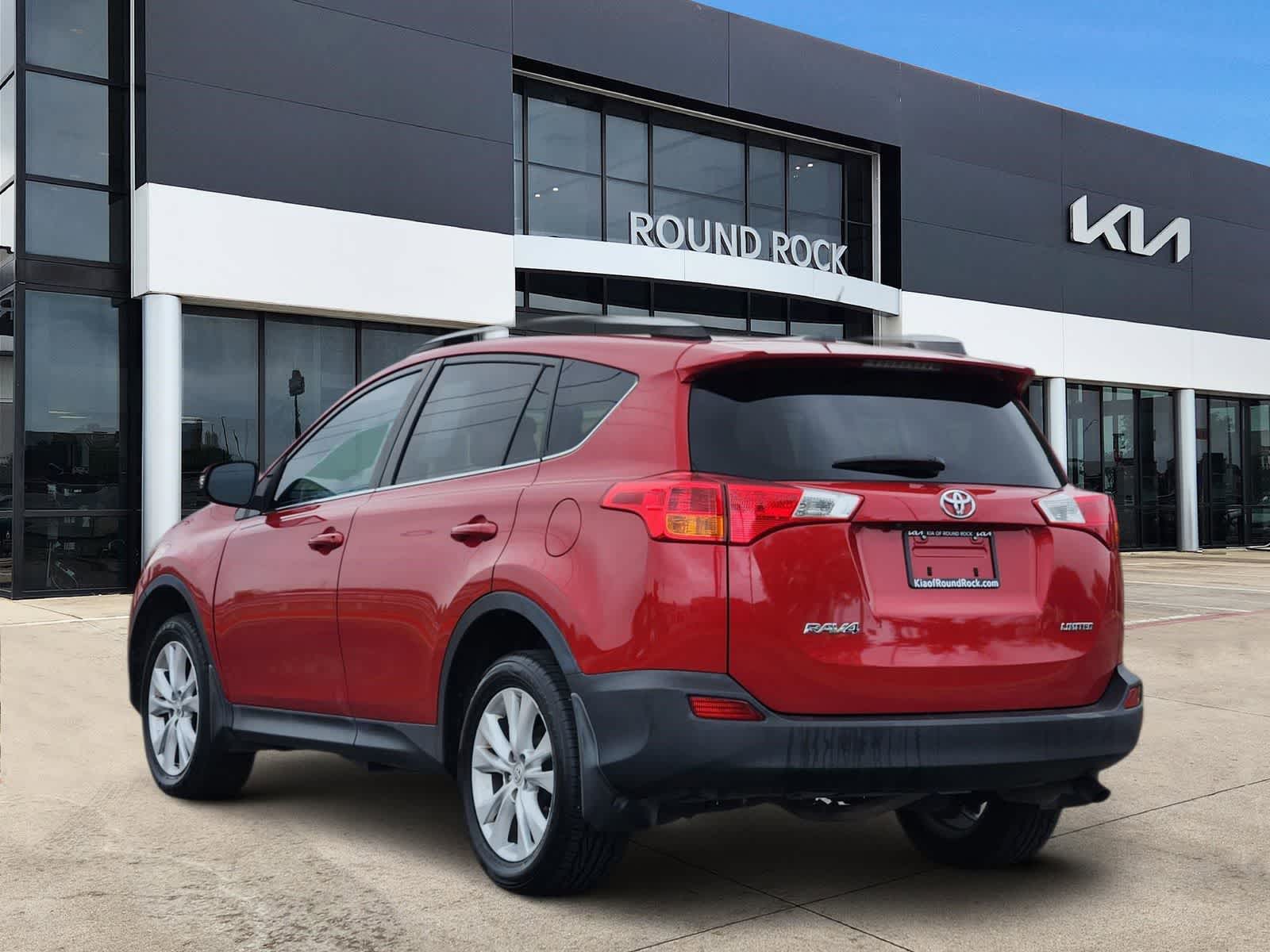 Thumbnail: 2015 Toyota RAV4 - 6