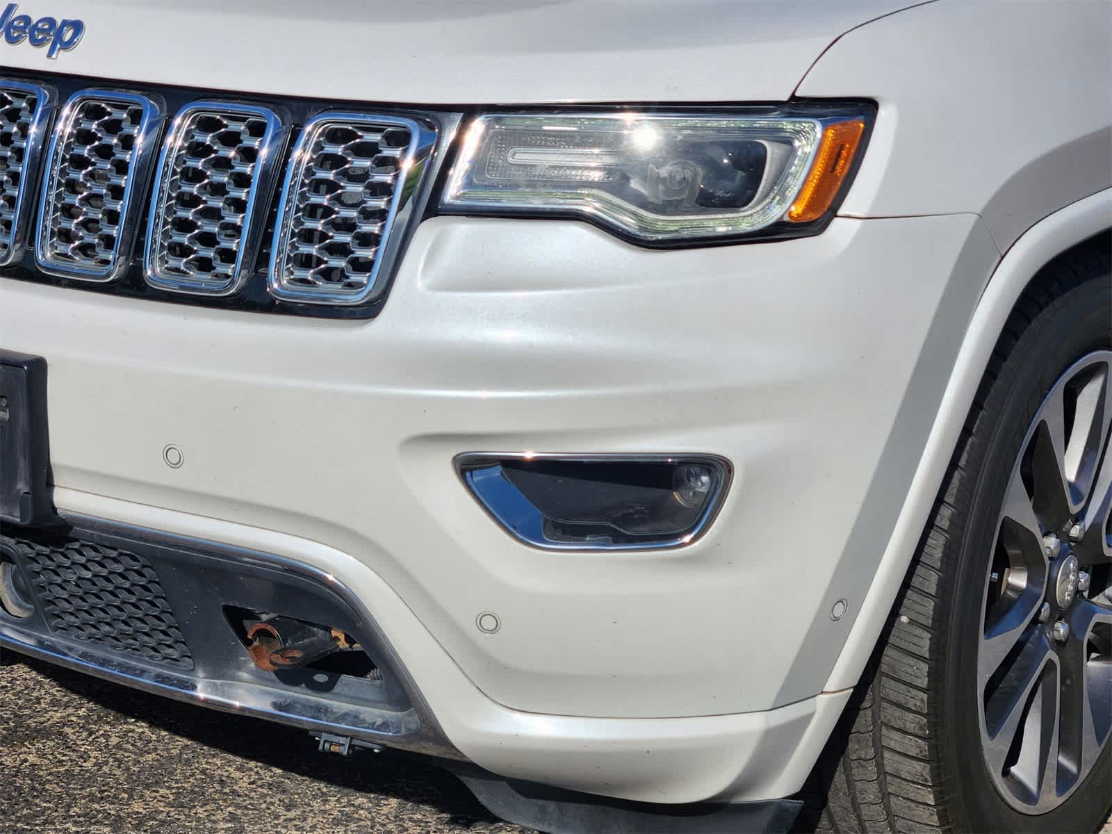 Thumbnail: 2017 Jeep Grand Cherokee - 7
