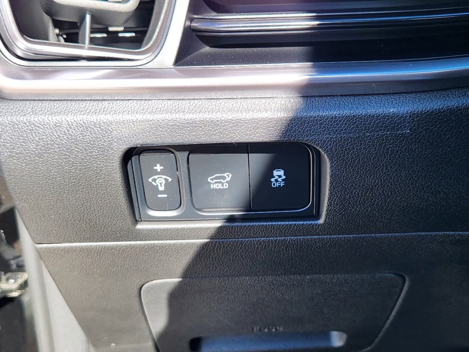 Thumbnail: 2025 Kia Sorento - 16