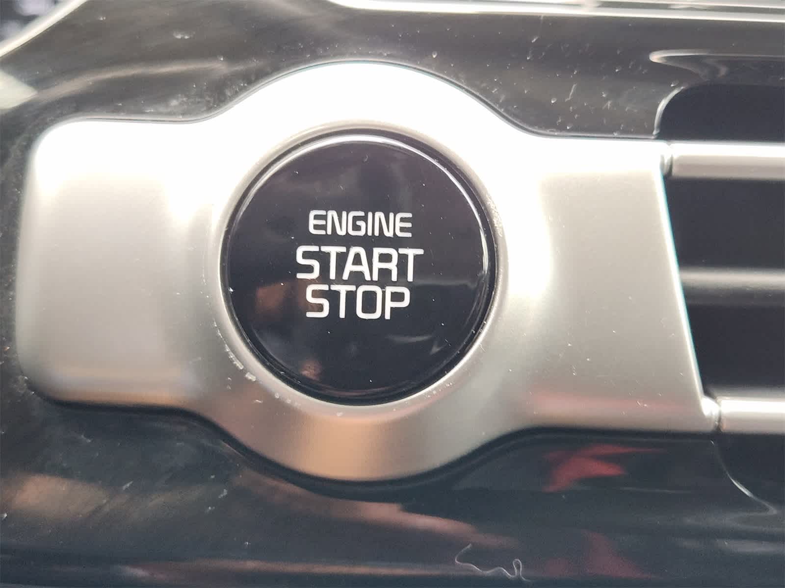 Thumbnail: 2021 Kia Seltos - 21