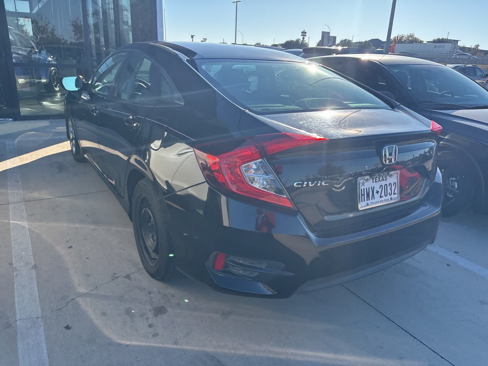 Thumbnail: 2016 Honda Civic - 6