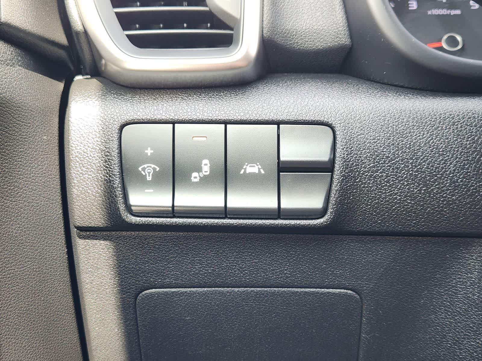 Thumbnail: 2020 Kia Sportage - 21