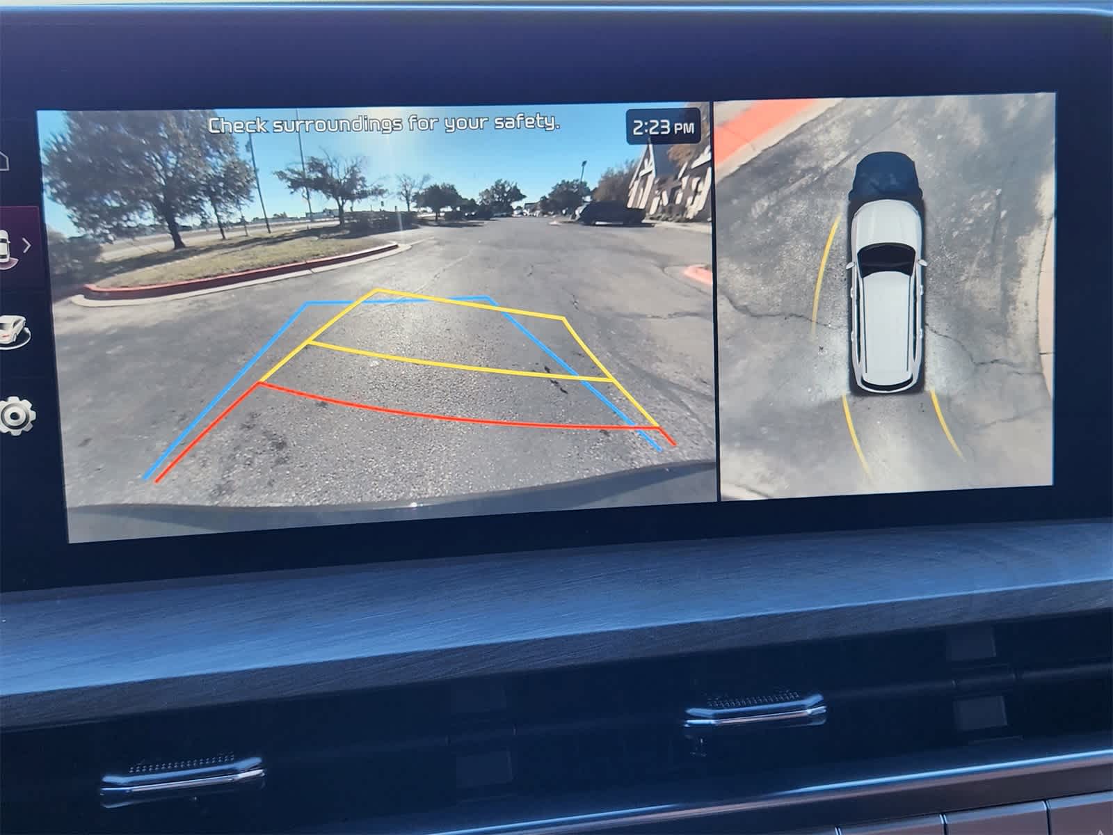 Thumbnail: 2025 Kia Telluride - 15