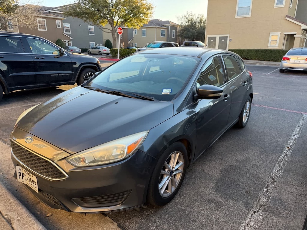 Used 2015 Ford Focus SE Hatchback