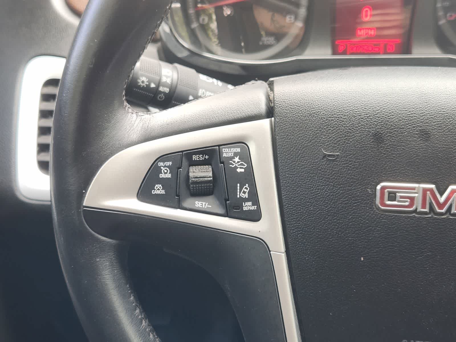 Thumbnail: 2012 GMC Terrain - 24