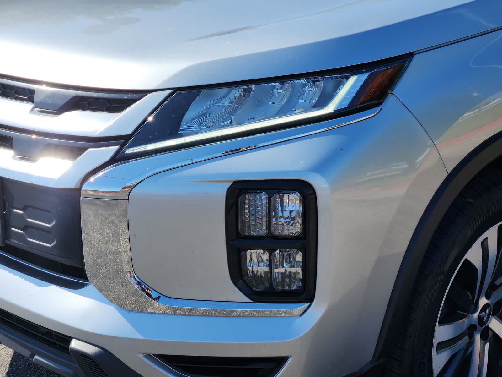 Thumbnail: 2022 Mitsubishi Outlander Sport - 7