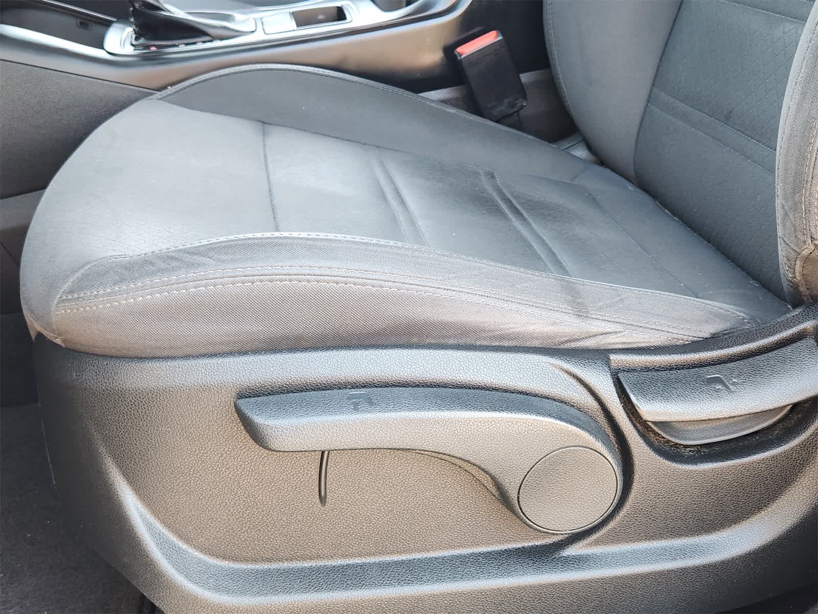 Thumbnail: 2016 Kia Sorento - 20