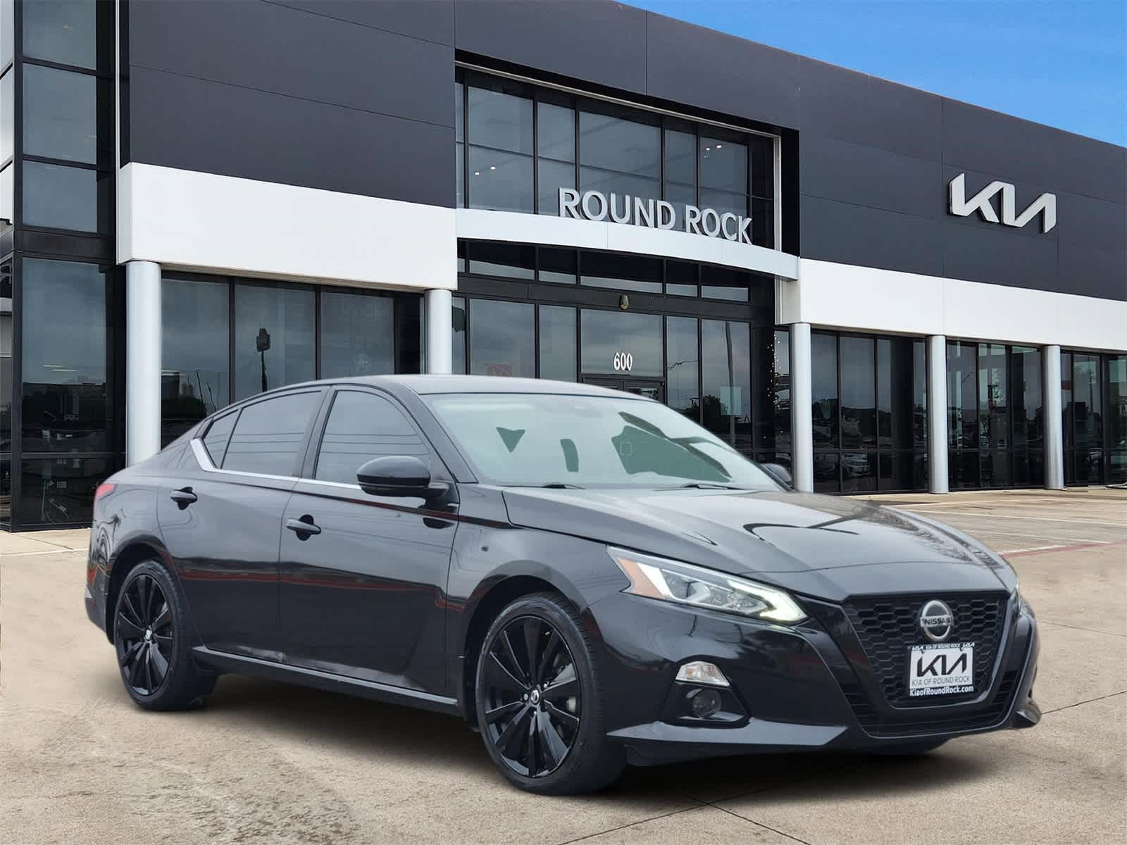 Thumbnail: 2022 Nissan Altima - 3