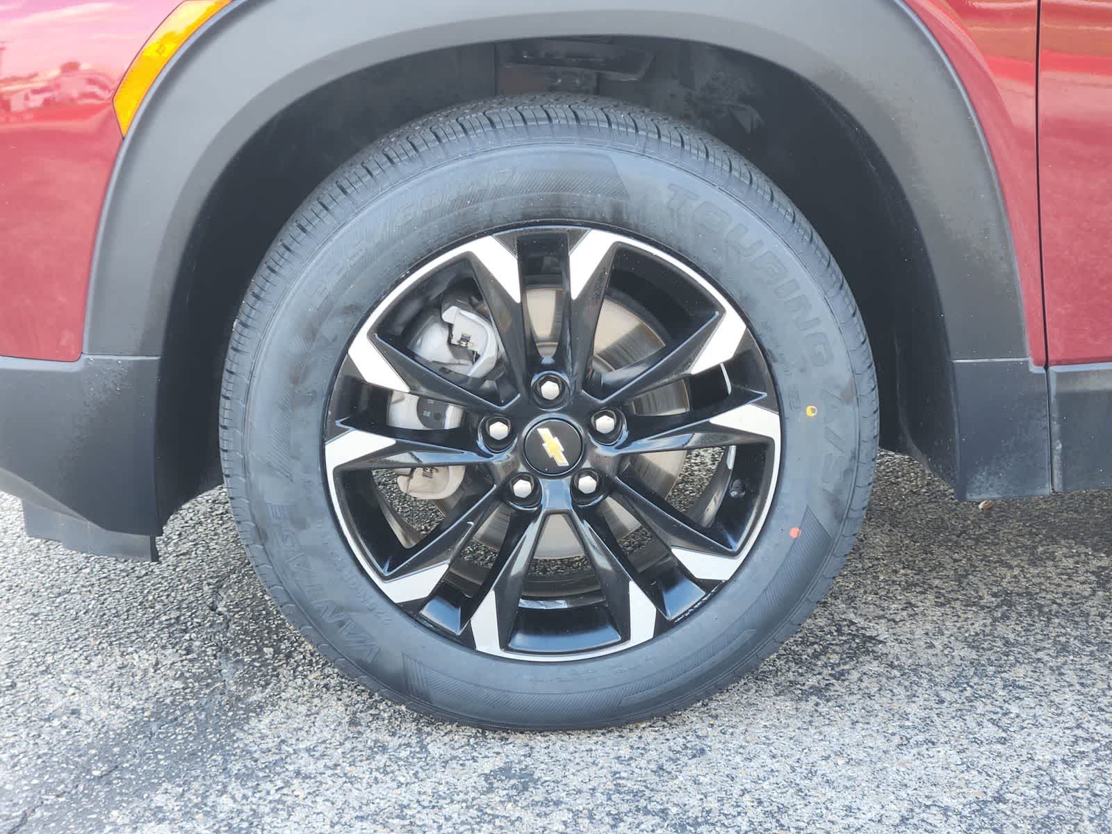 Thumbnail: 2023 Chevrolet TrailBlazer - 9