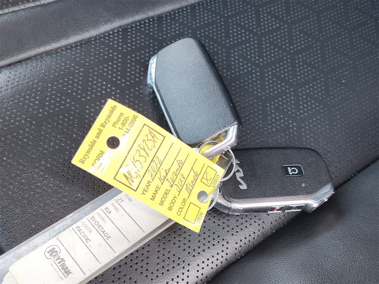 Thumbnail: 2022 Kia Sorento - 31