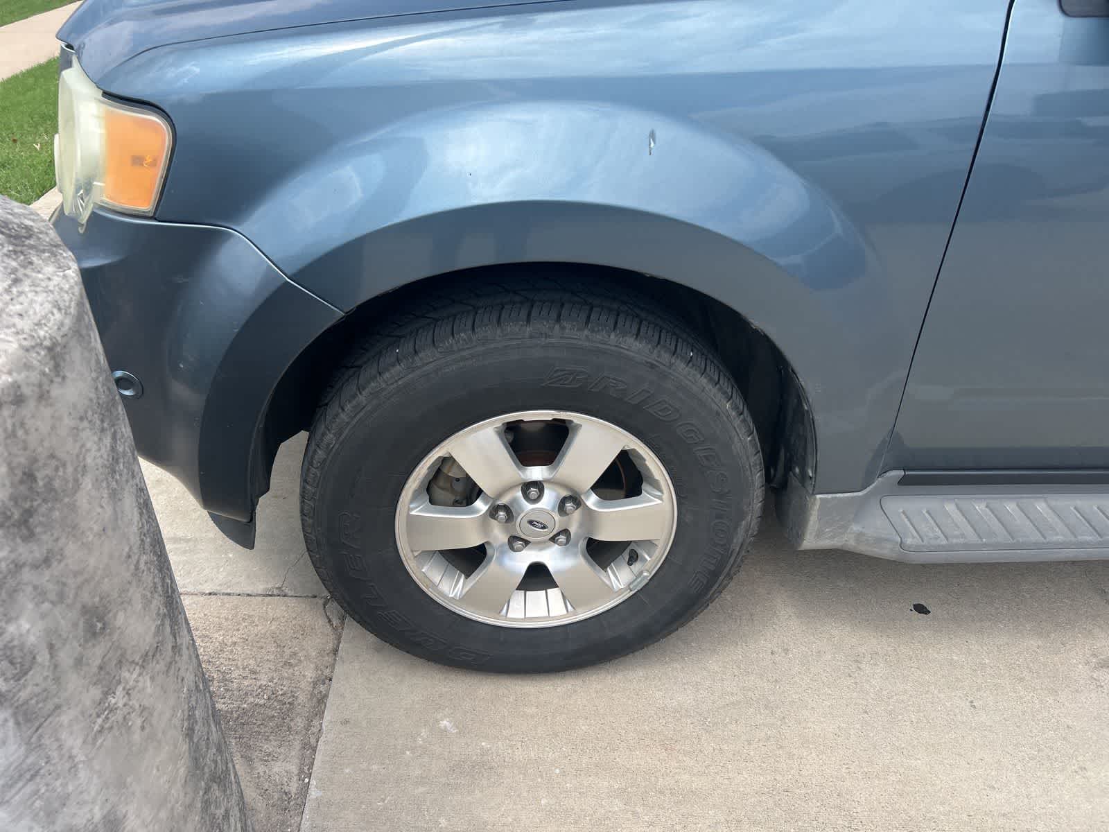 Thumbnail: 2011 Ford Escape - 12