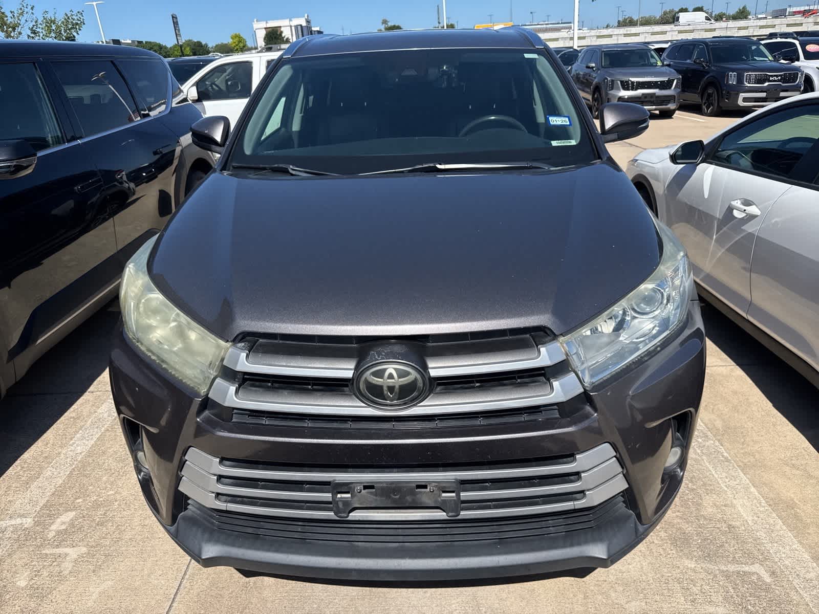 2017 Toyota Highlander XLE 2