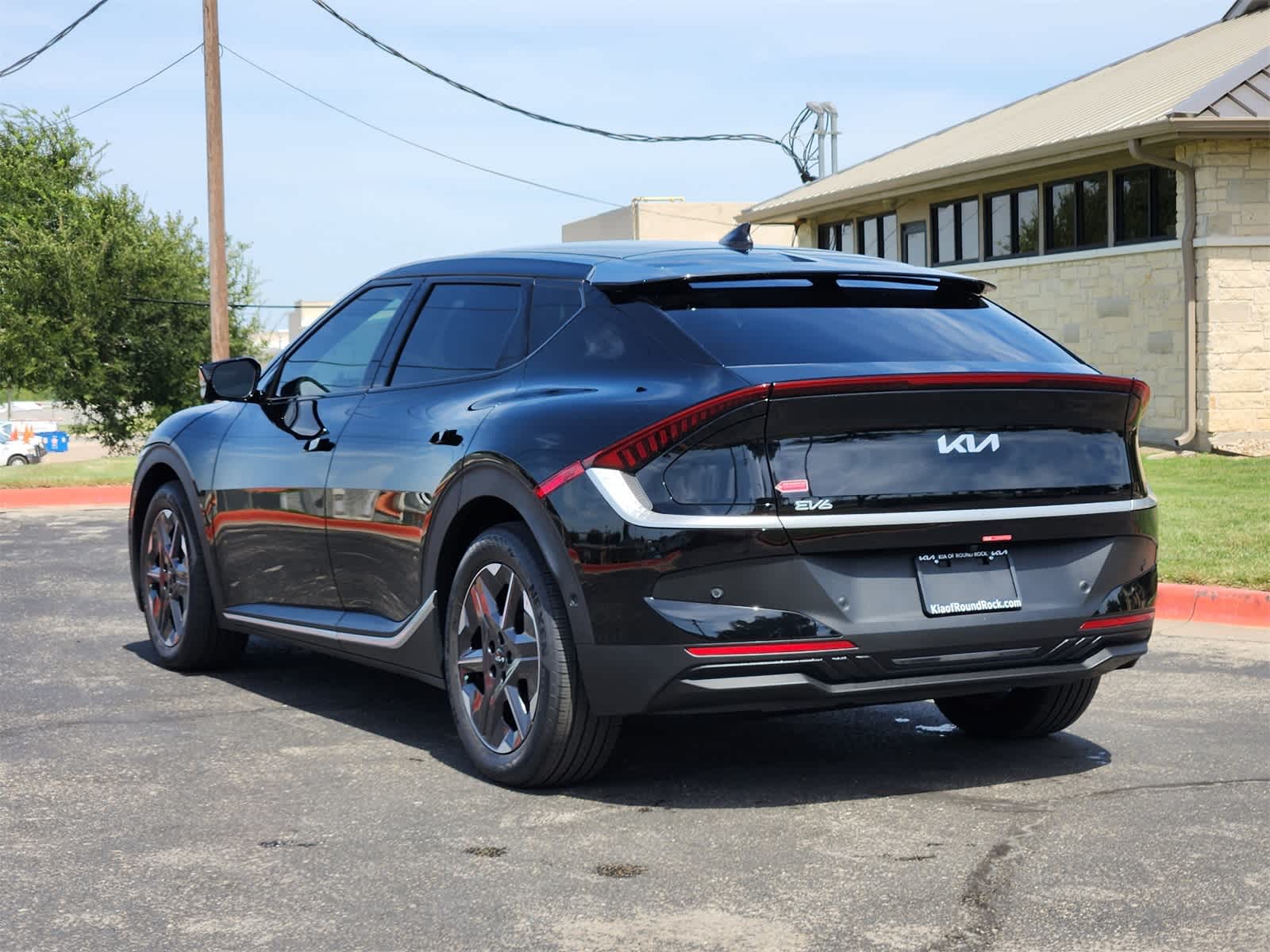 Thumbnail: 2025 Kia EV6 - 6