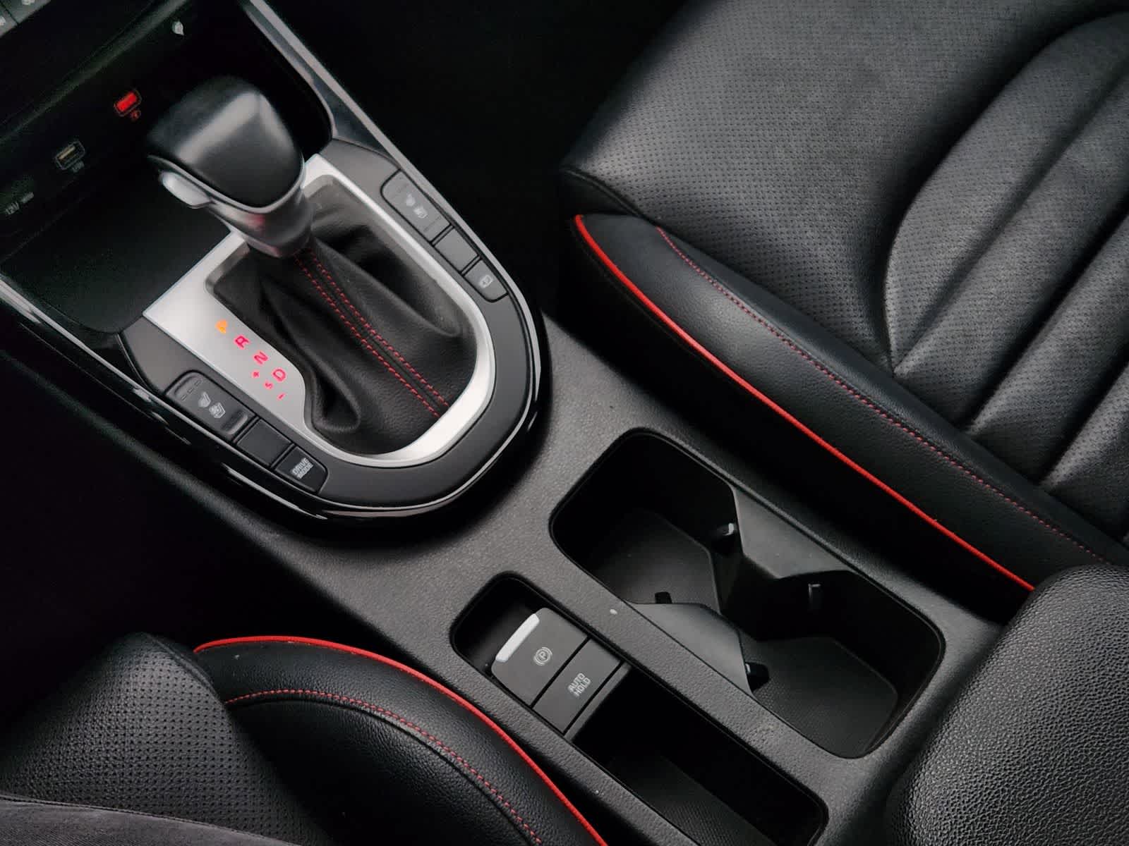 Thumbnail: 2023 Kia Forte - 20