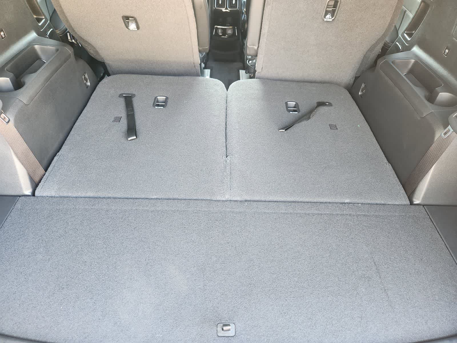 Thumbnail: 2026 Kia Sorento - 27