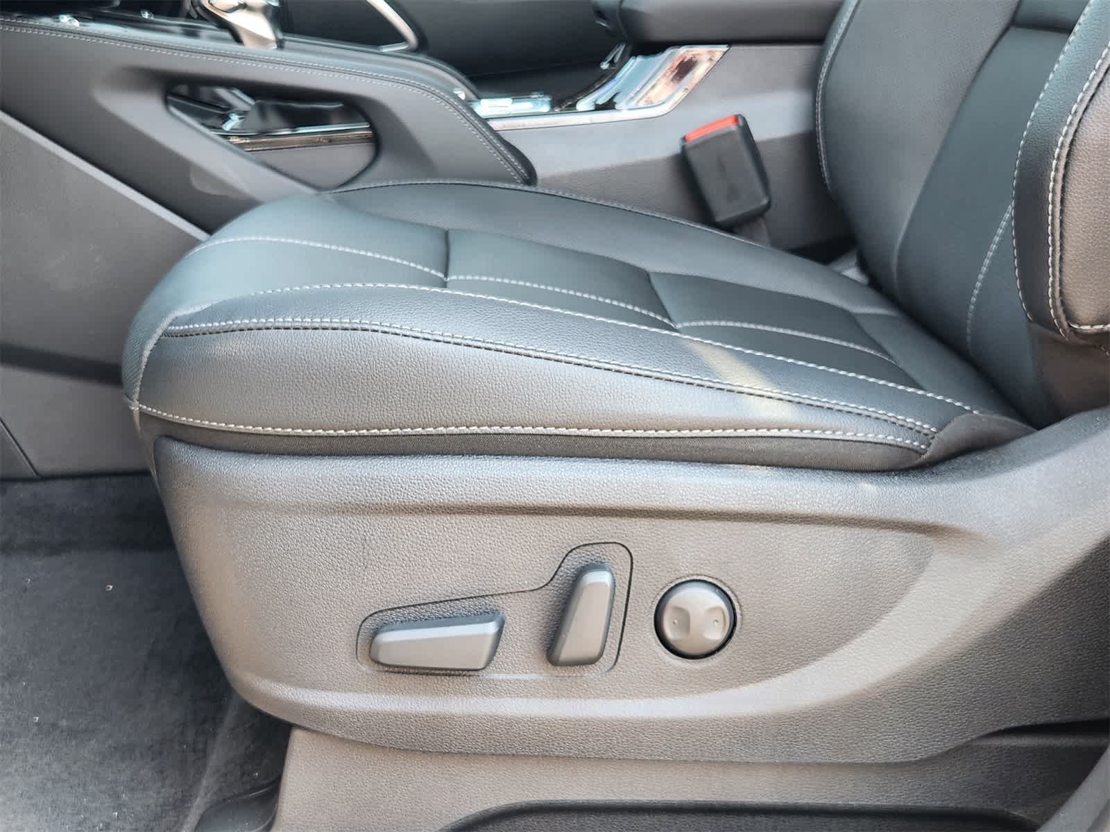 Thumbnail: 2025 Kia Telluride - 19