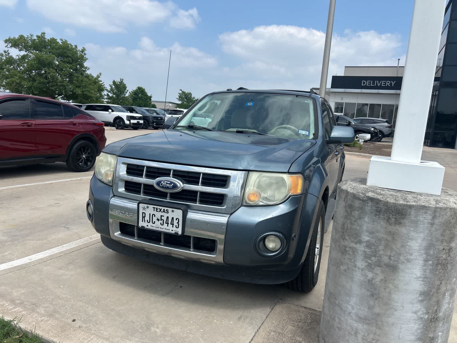 Thumbnail: 2011 Ford Escape - 13