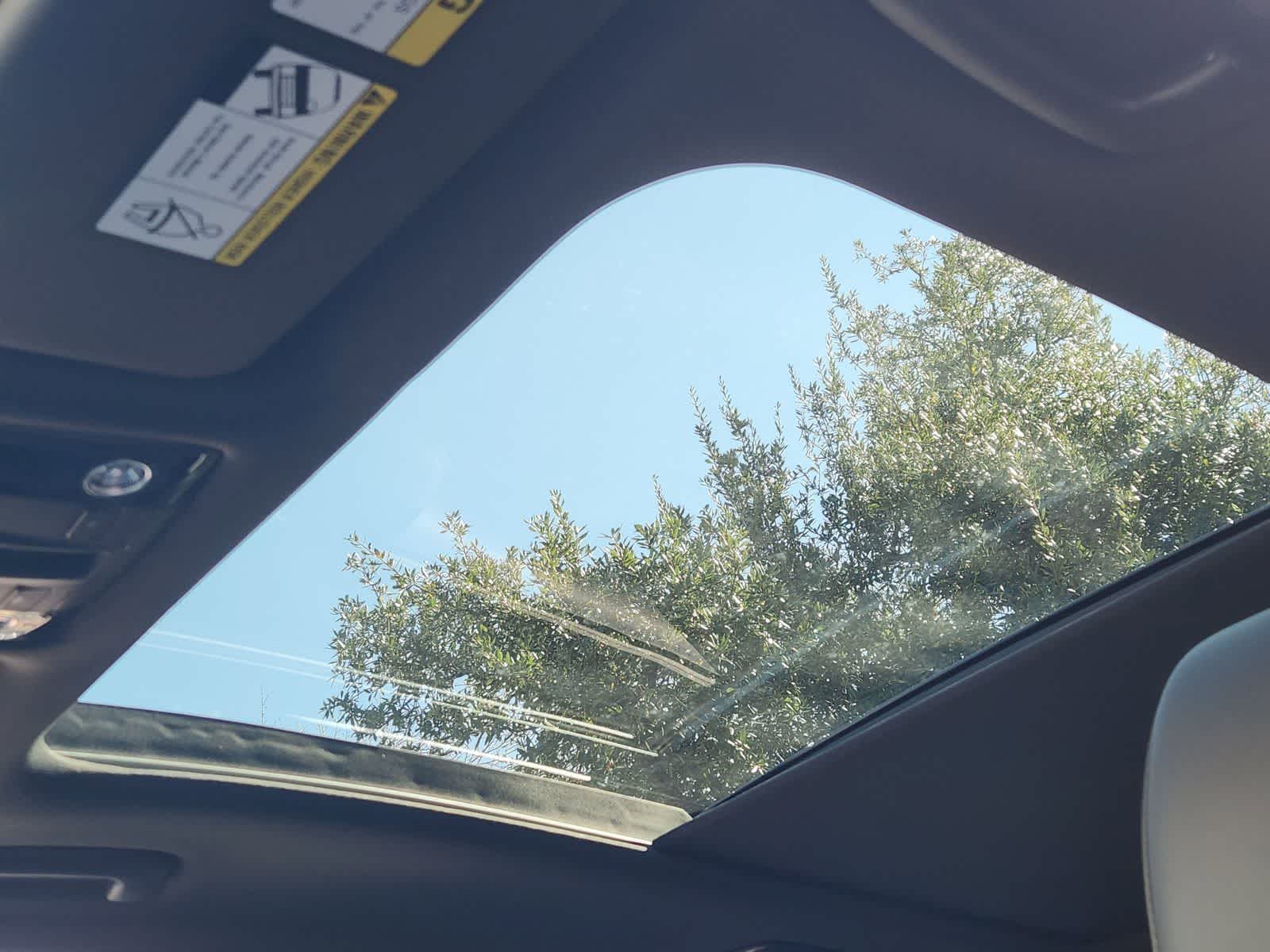 Thumbnail: 2026 Kia Sorento - 22