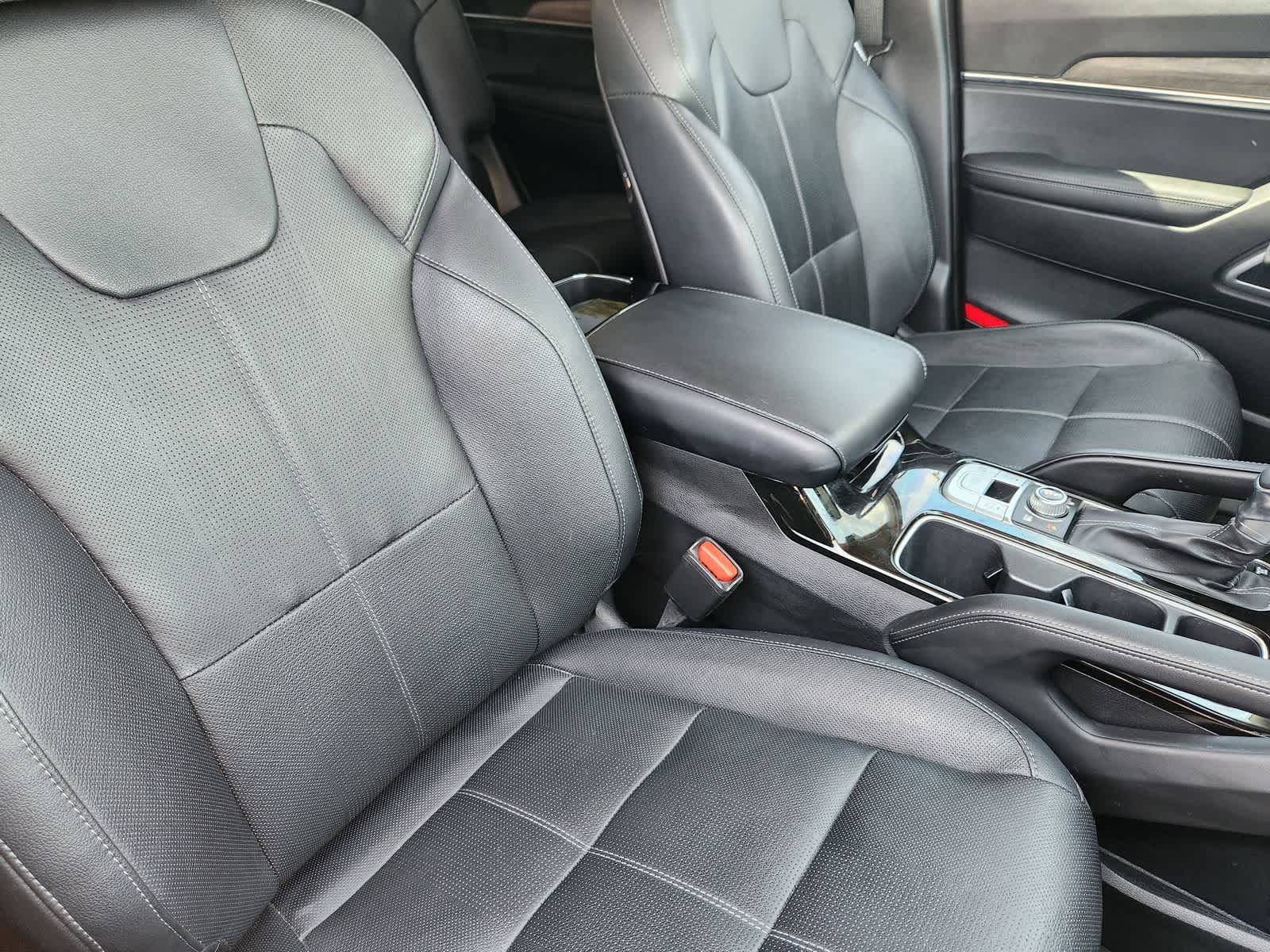 Thumbnail: 2022 Kia Telluride - 13