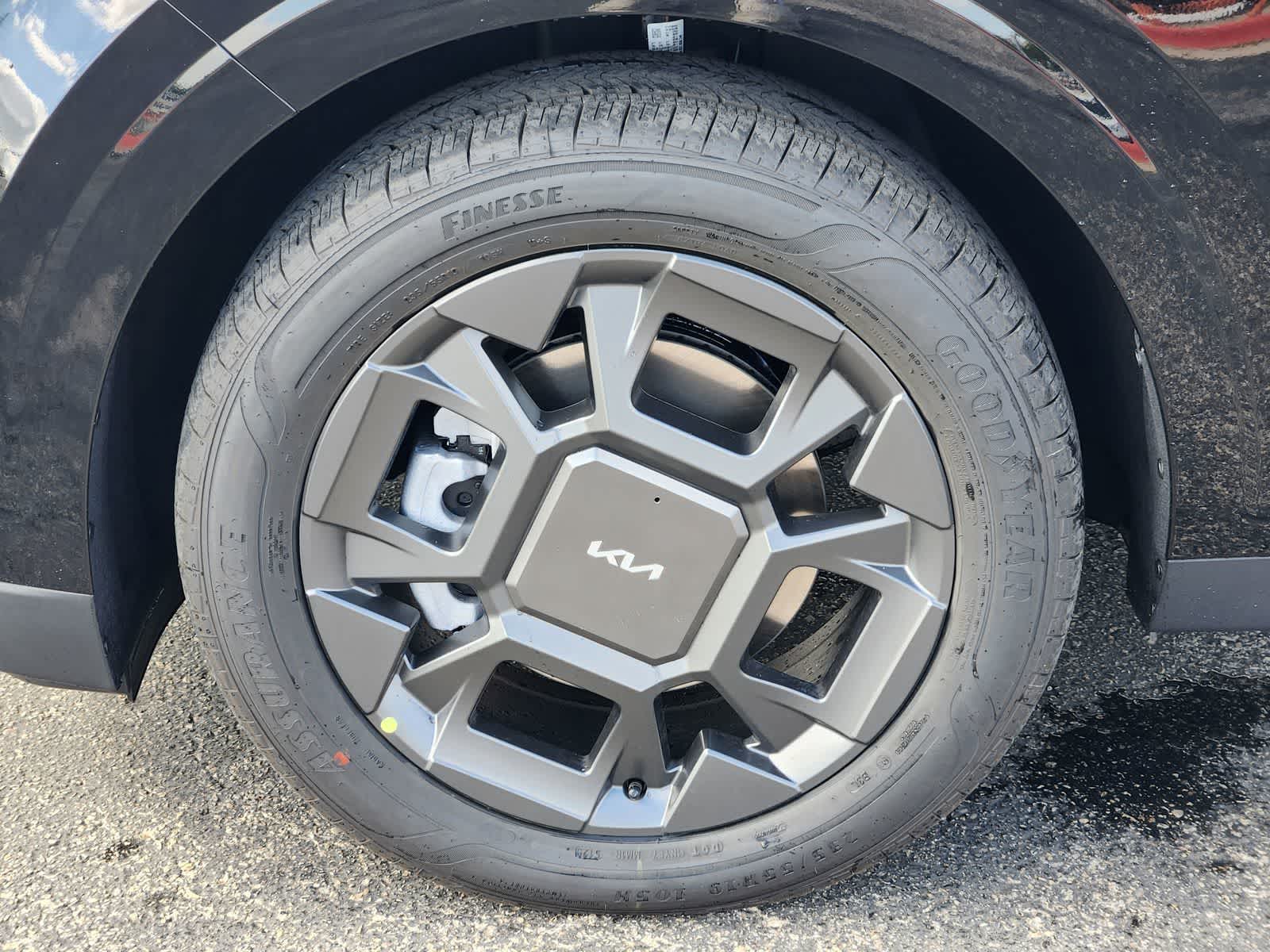 Thumbnail: 2026 Kia Carnival - 9