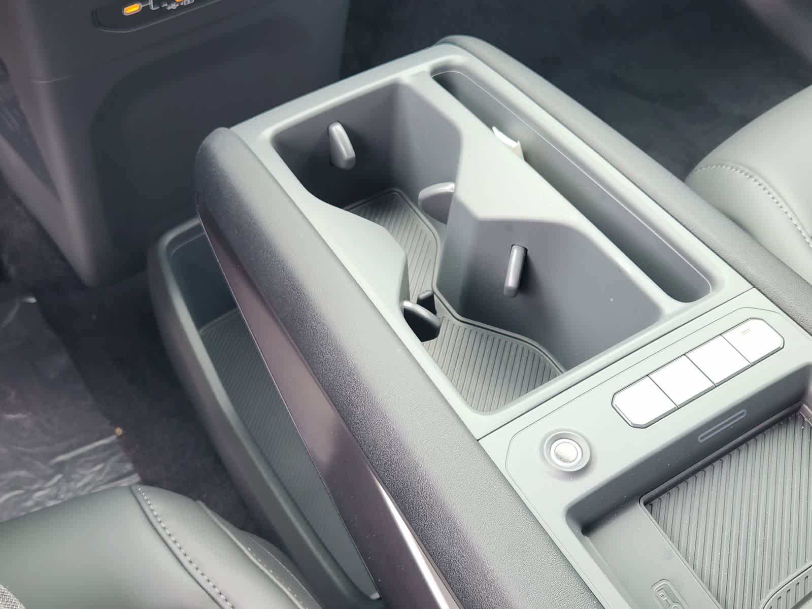 Thumbnail: 2026 Kia EV9 - 16