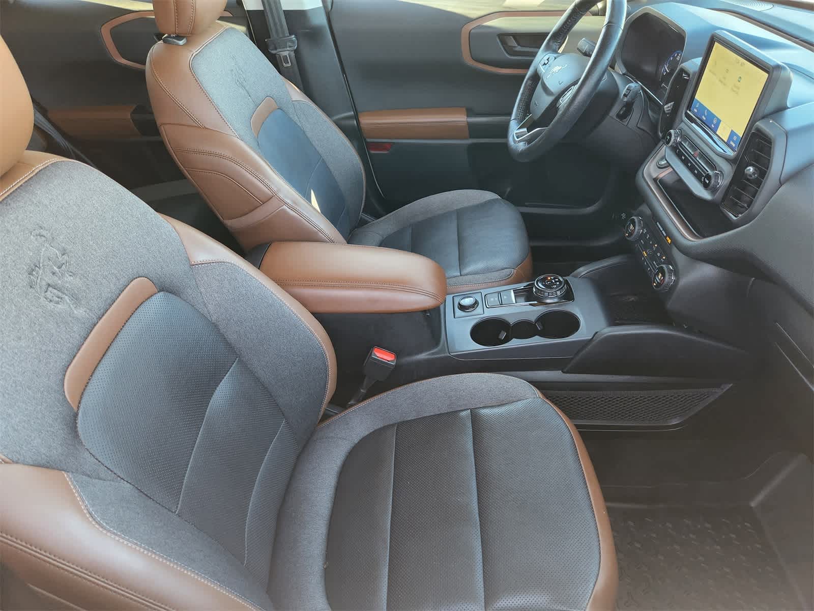 Thumbnail: 2021 Ford Bronco Sport - 14