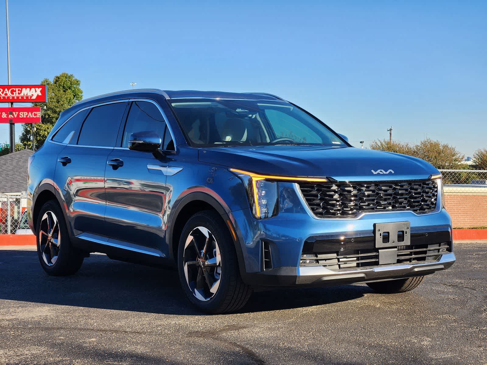 Thumbnail: 2026 Kia Sorento - 3