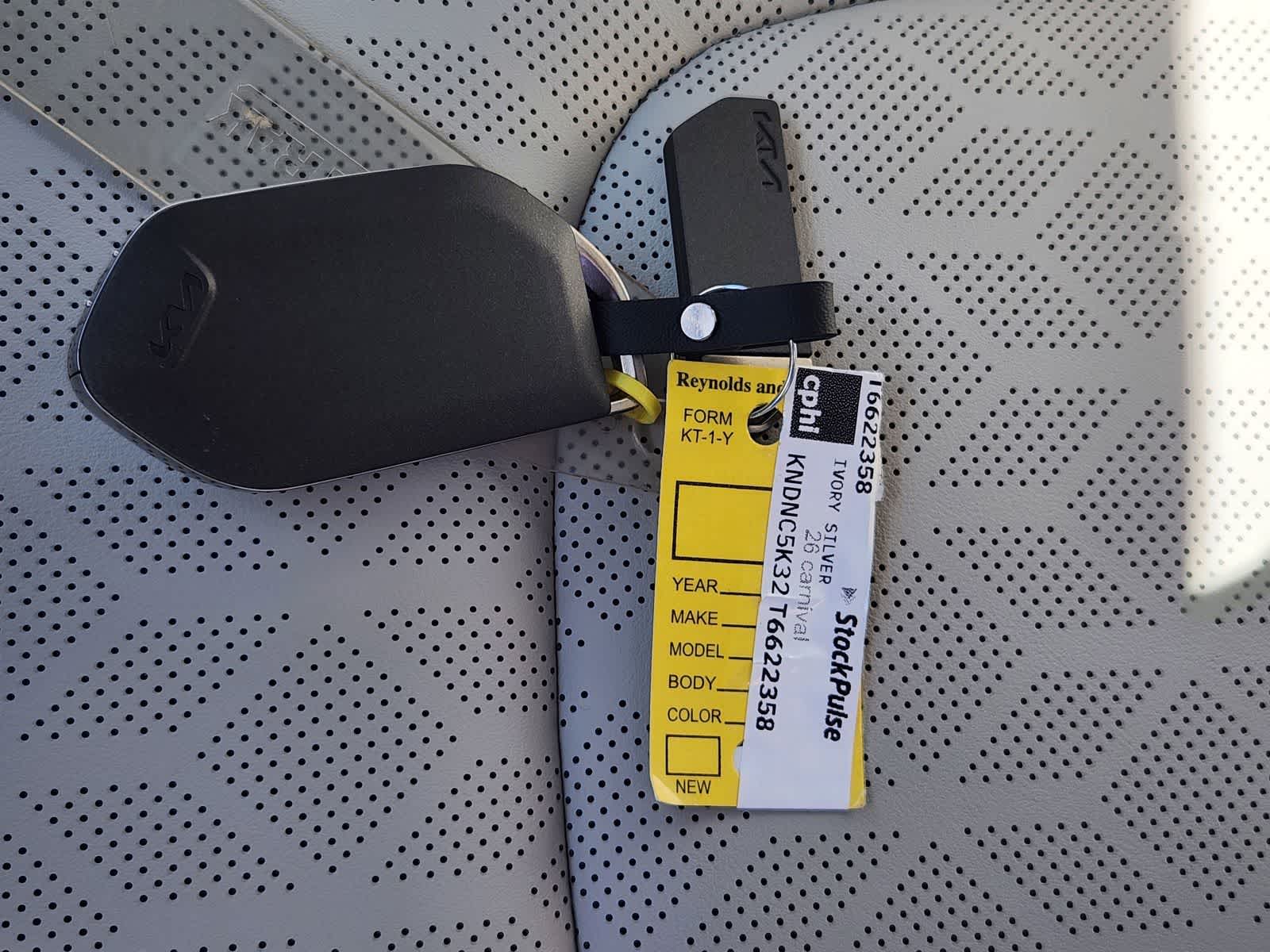 Thumbnail: 2026 Kia Carnival - 26