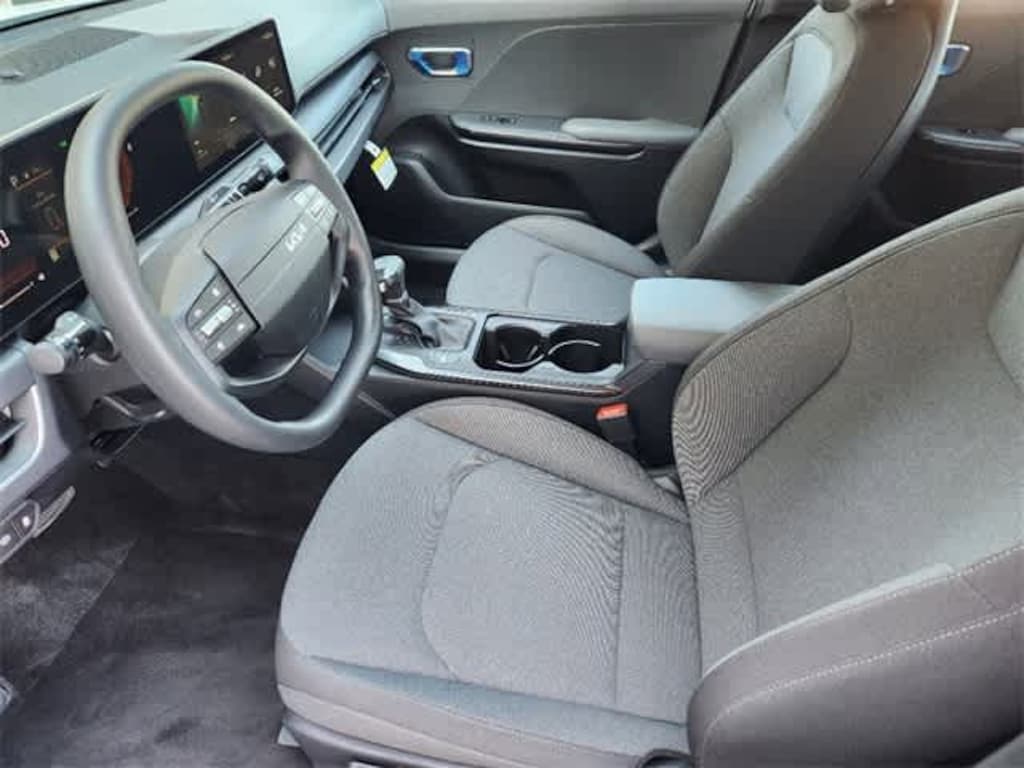 Certified 2025 Kia K4 LX Sedan