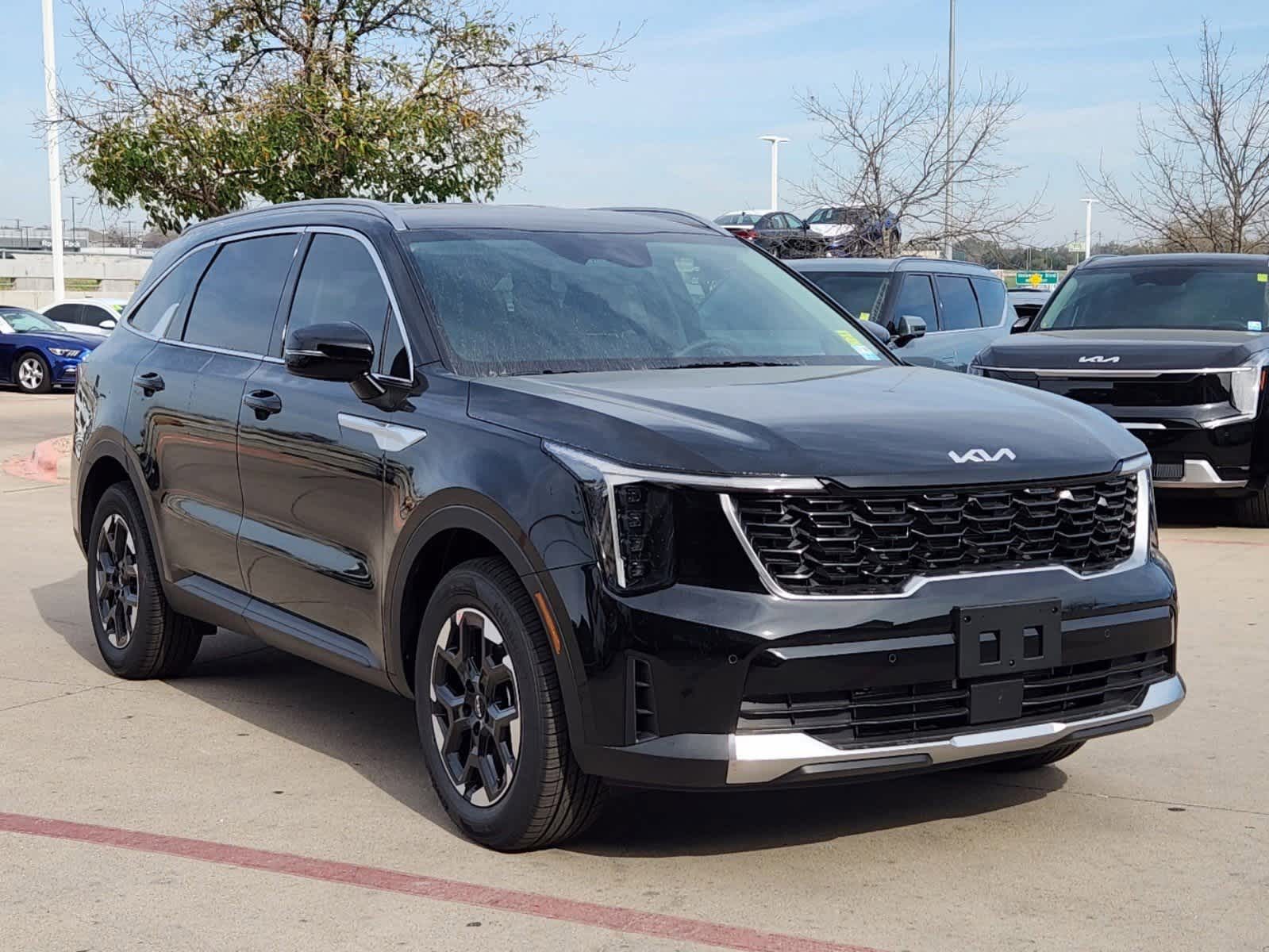 Thumbnail: 2026 Kia Sorento - 2