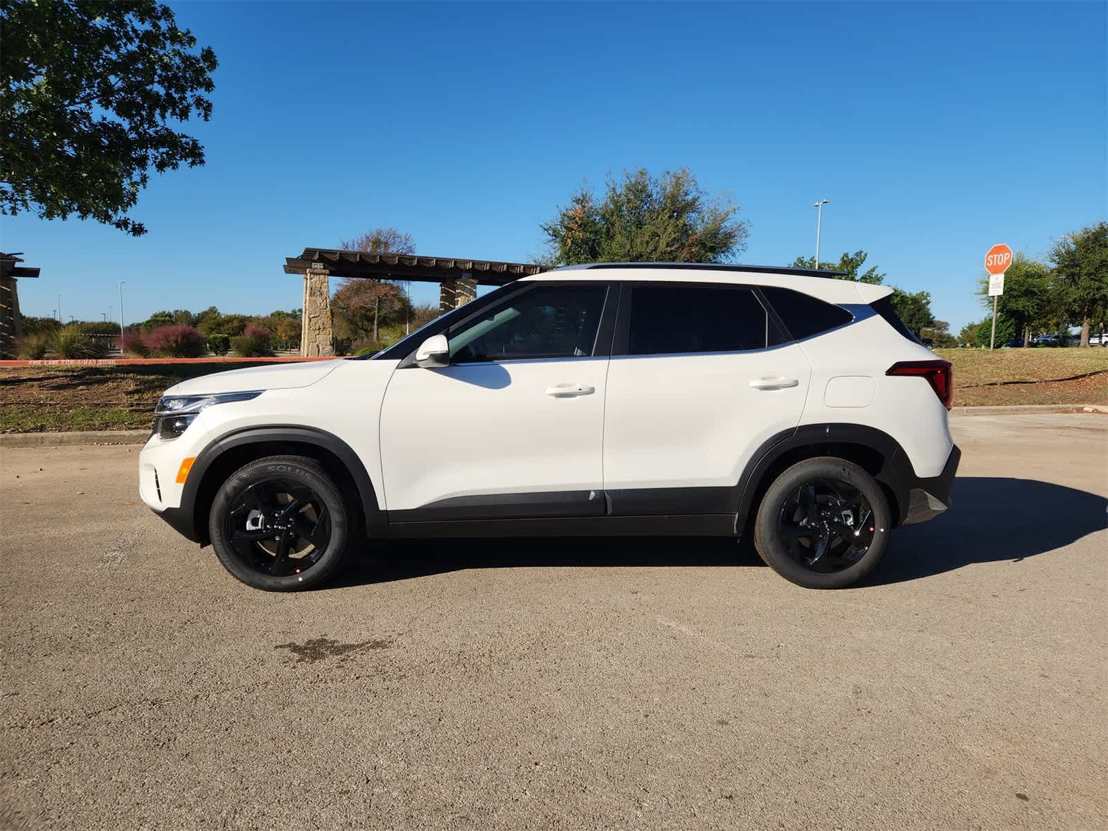 Thumbnail: 2026 Kia Seltos - 4