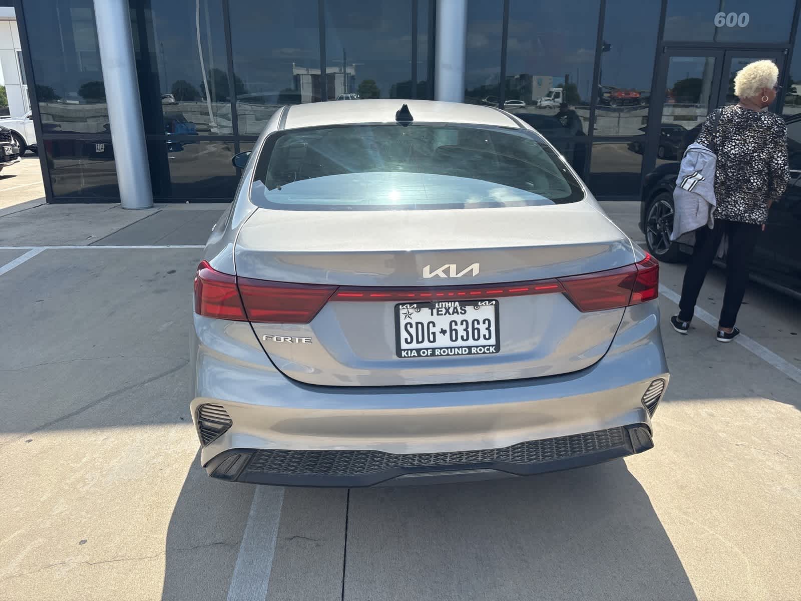 2023 Kia Forte LXS 5