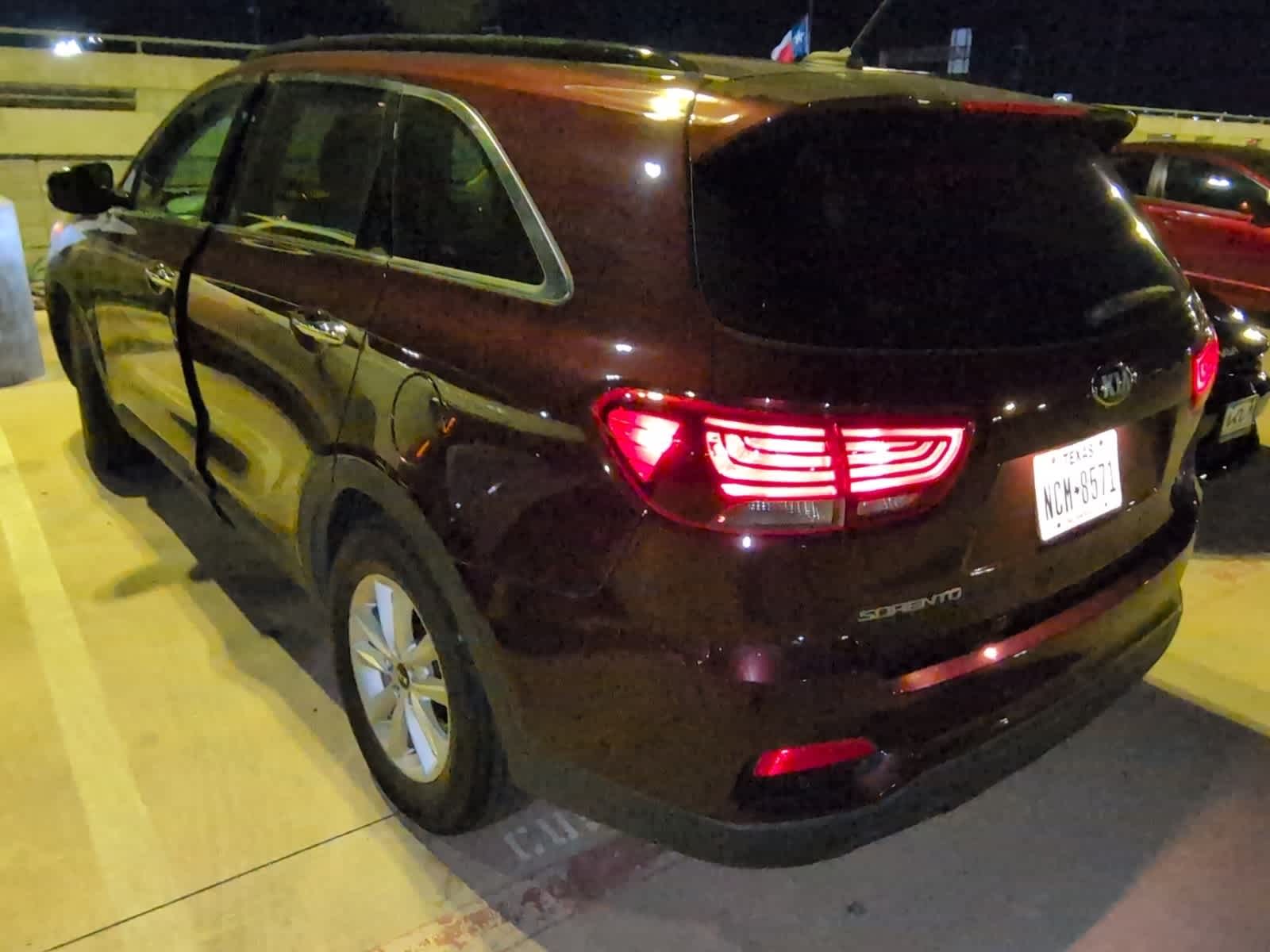 Thumbnail: 2020 Kia Sorento - 7